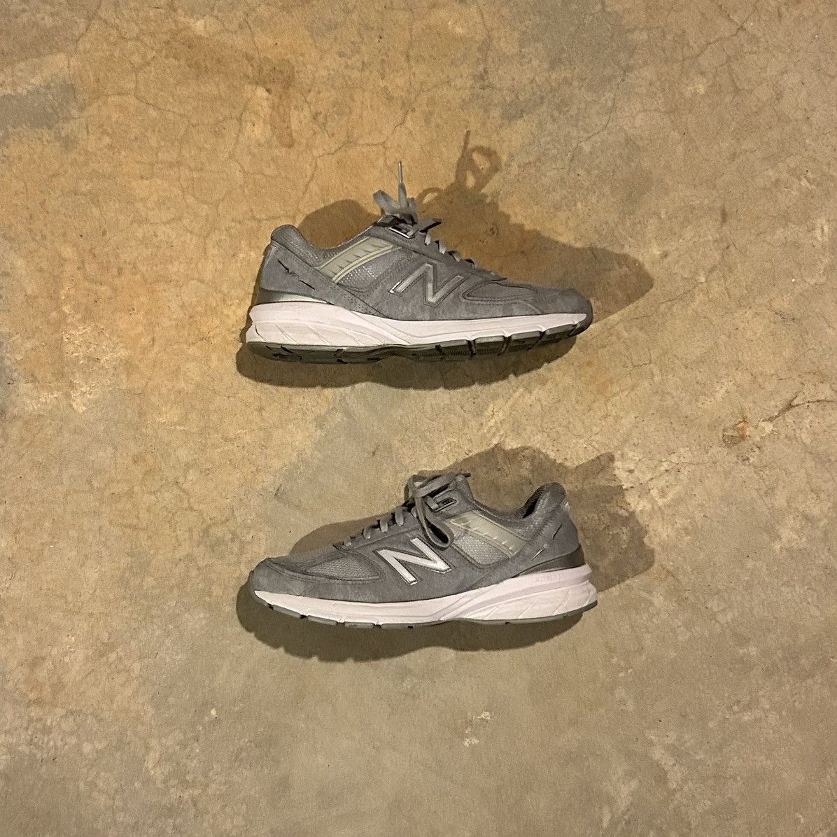 New Balance New Balance 990v5 Grey White US 10.5 Made in USA 🇺🇸 Size US 10.5 / EU 43-44 - 1 Thumbnail