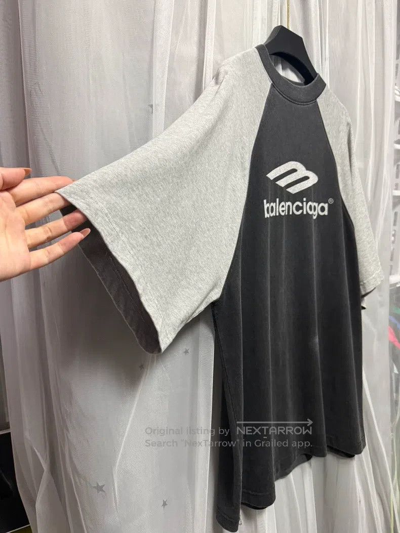 Balenciaga Balenciaga Color Blocked Raglan Big Logo Printed Short Sle Size US S / EU 44-46 / 1 - 4 Thumbnail