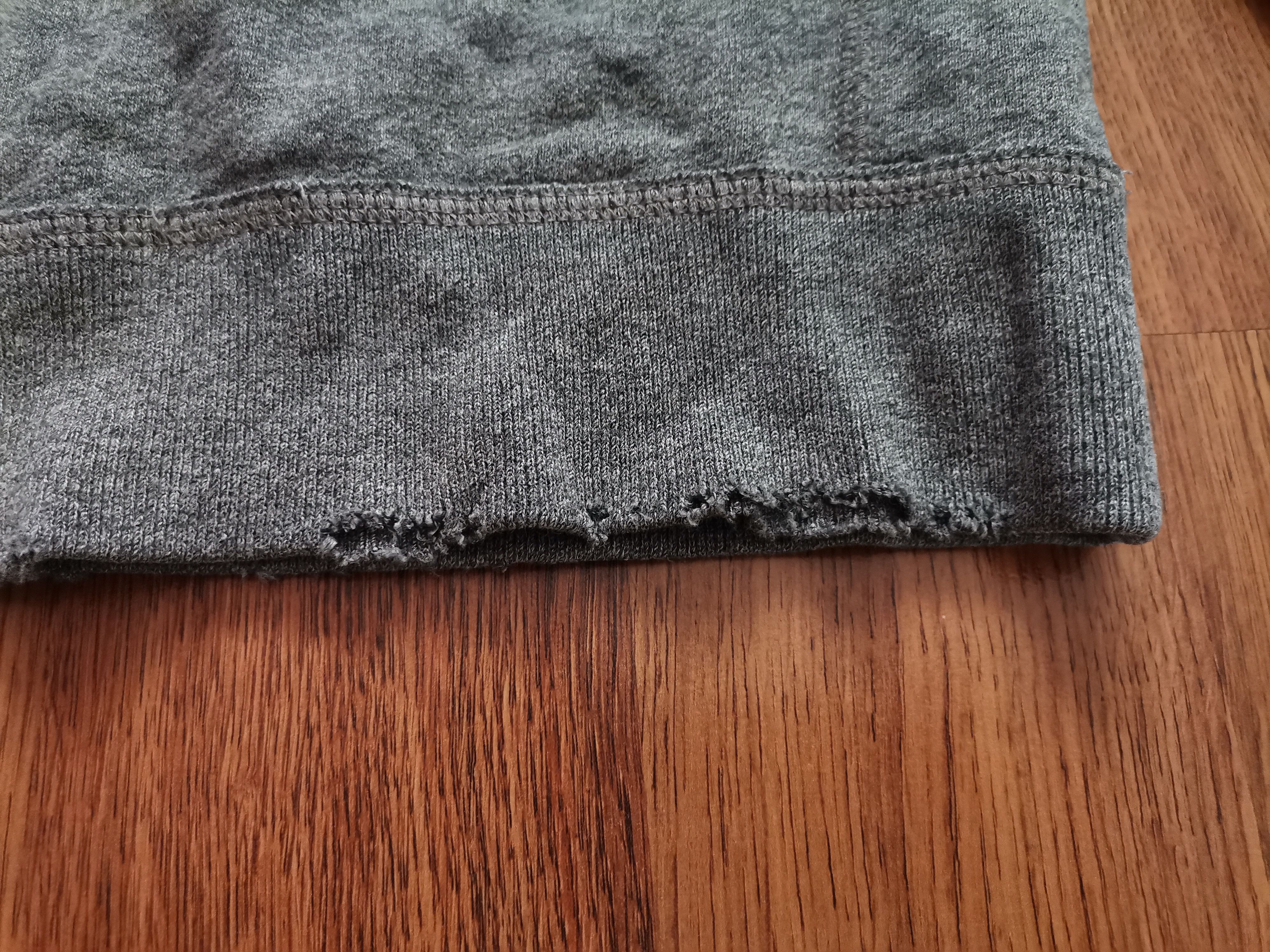 Abercrombie & Fitch Abercrombie & Fitch Distressed Sweatshirt Size US M / EU 48-50 / 2 - 4 Thumbnail