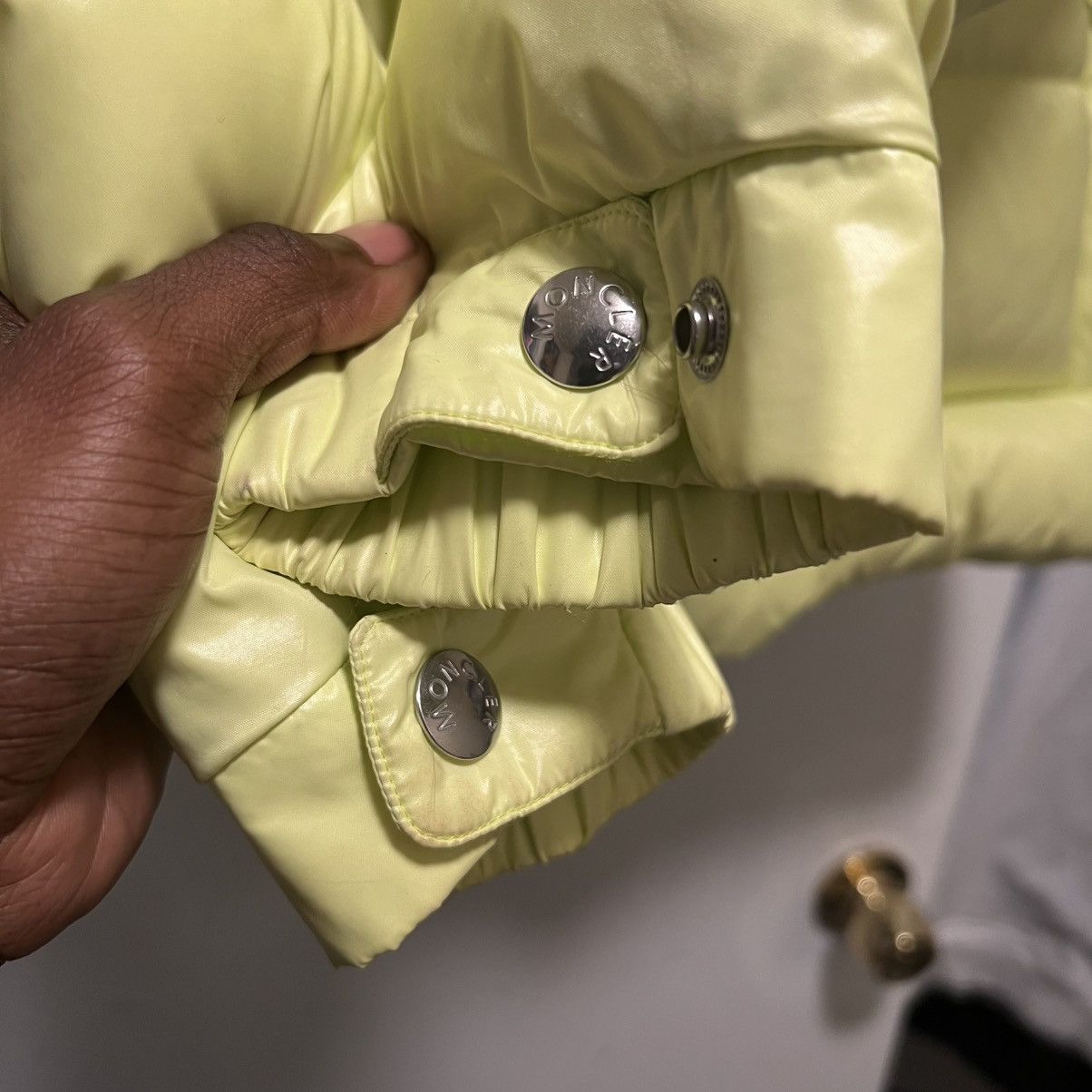 Moncler Moncler Coutard Quilted Glossed Shell Hooded Jacket Neon Size US XL / EU 56 / 4 - 7 Thumbnail