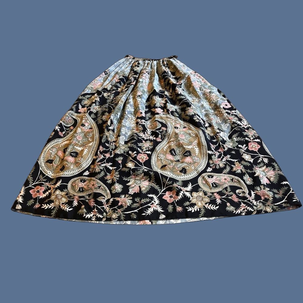 Vintage VINTAGE B Altman Silk A-Line Skirt Women’s 8 Paisley Floral Size 30" / US 8 / IT 44 - 1 Thumbnail