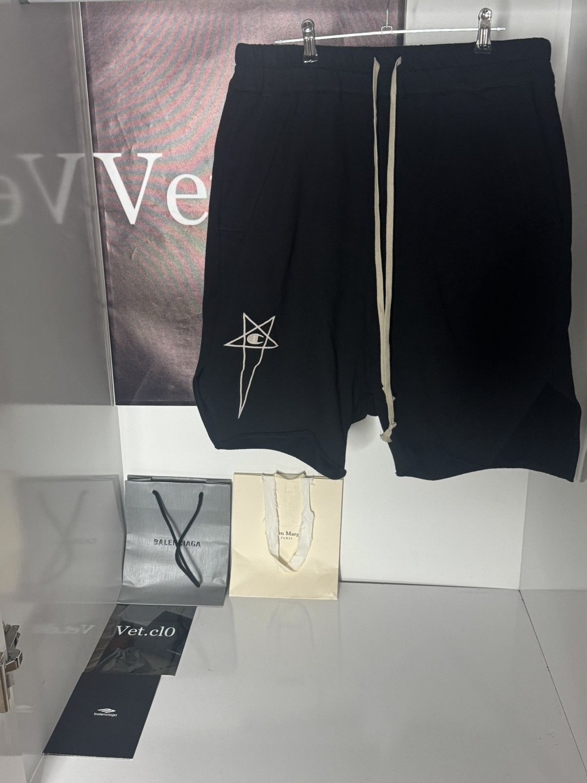 Rick Owens Drkshdw ✅ Rick Owens x Champion Black Cotton Shorts Pentagram L Size US 32 / EU 48 - 1 Thumbnail