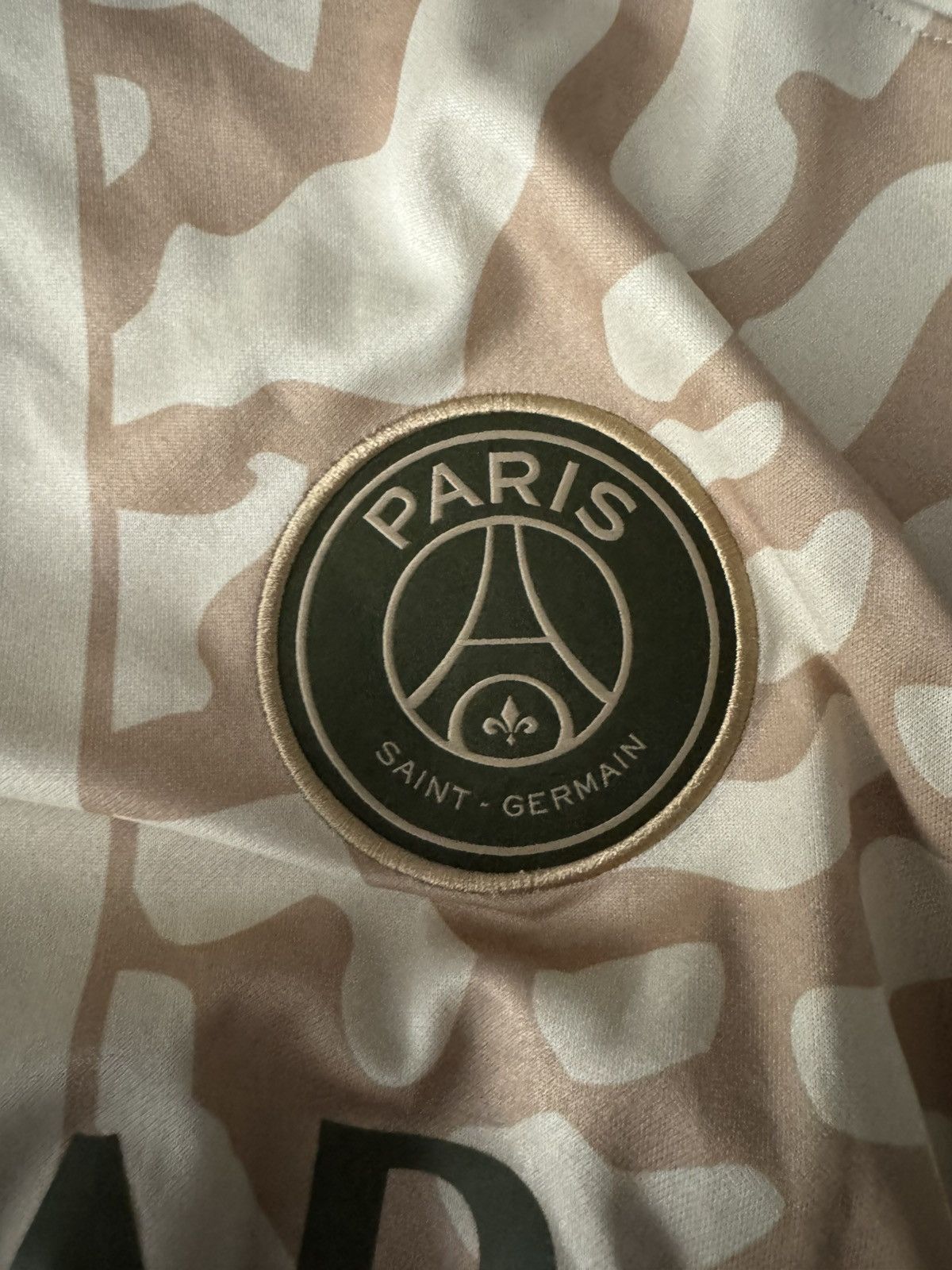 Jordan Brand PSG 23’ 3RD Kit Size US XXL / EU 58 / 5 - 4 Thumbnail