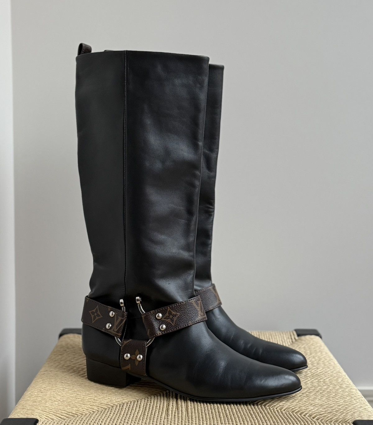 Louis Vuitton Louis Vuitton Rhapsody Monogram Tall Knee Moto Leather Boots Size US 10 / IT 40 - 5 Thumbnail