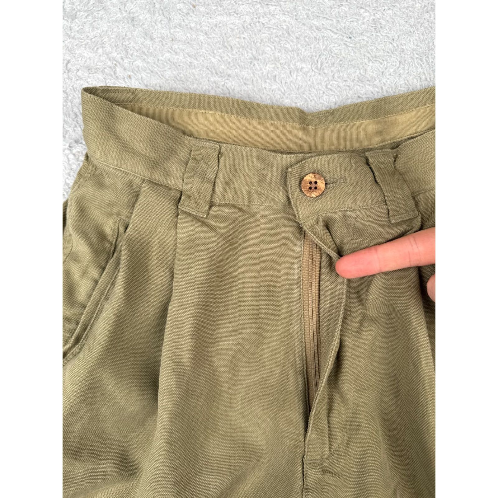 Tommy Bahama VINTAGE Tommy Bahama Shorts Women Bermuda 2 Green Silk Cotton Blend High Rise Casual Travel 24Wx4 Girls Size 26" / US 2 / IT 38 - 6 Thumbnail