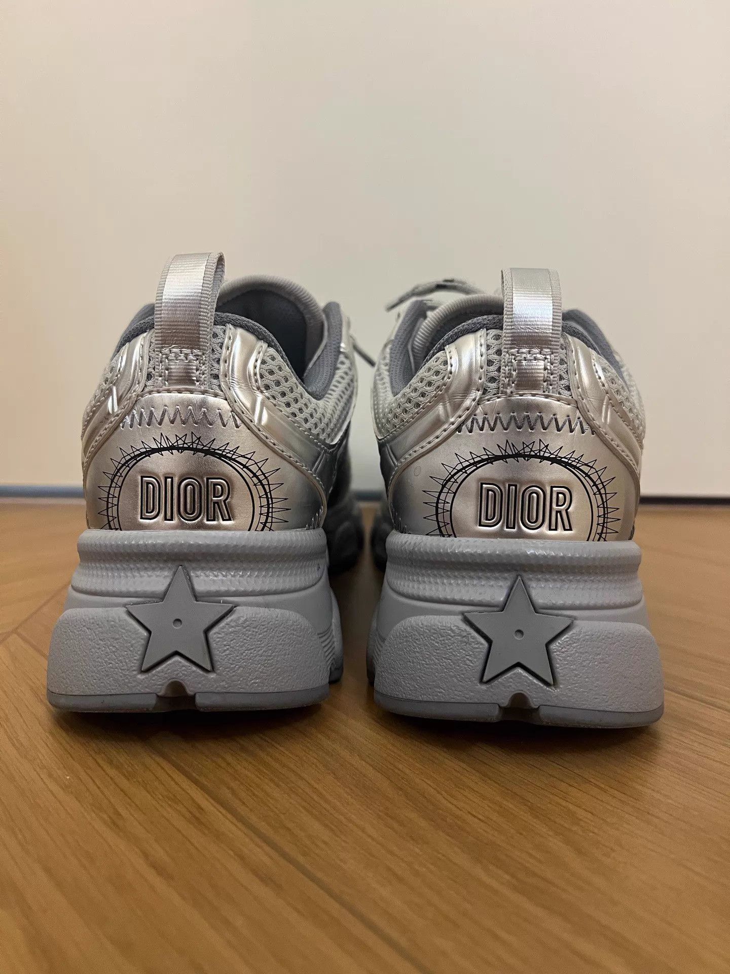 Dior DIOR Chrono Women's Gray Round-Toe Low-Top Sneakers Size US 6 / IT 36 - 2 Thumbnail
