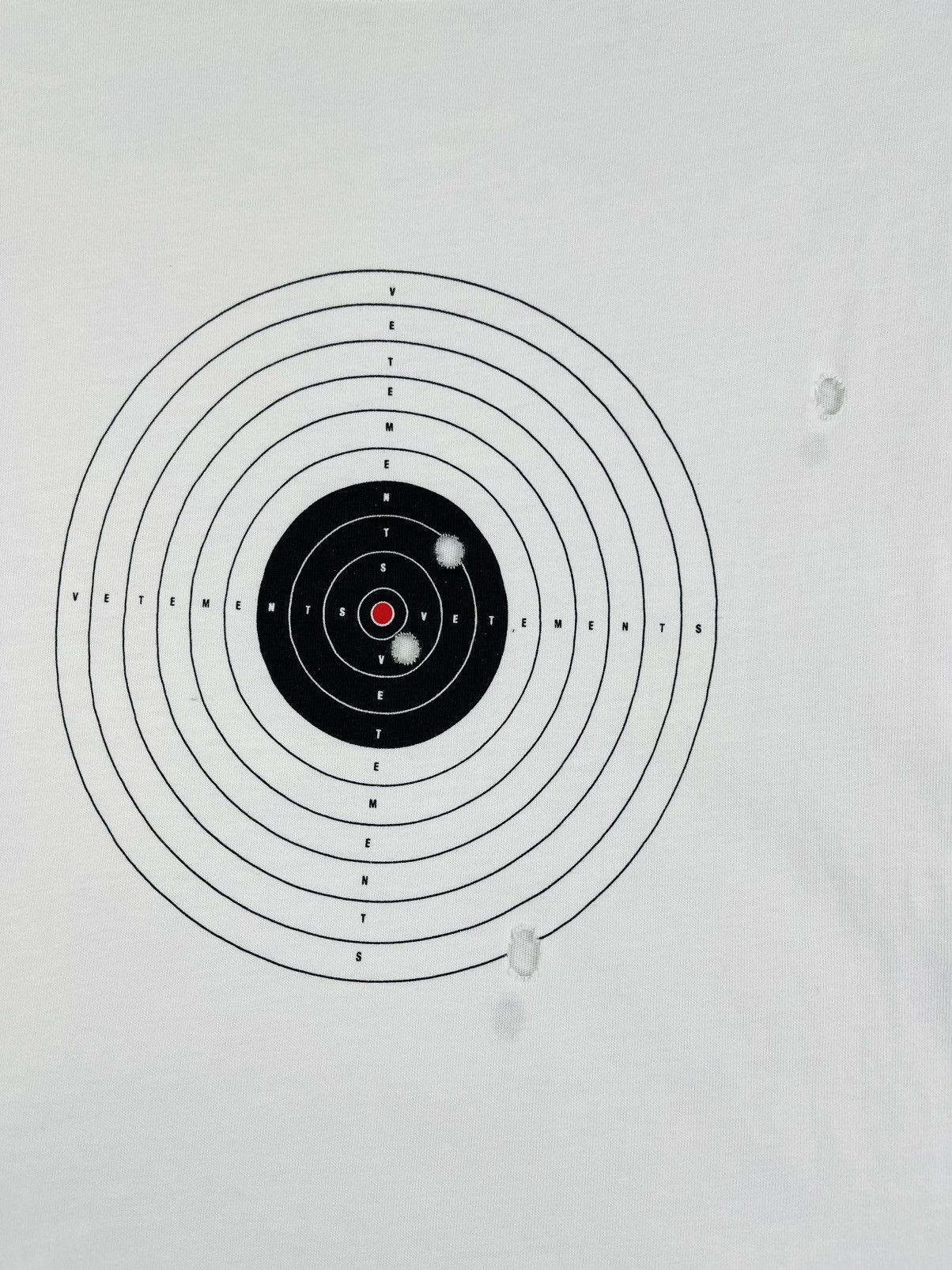 Vetements SS19 Vetements Target Bullet Hole Distressed Tshirt White Size US M / EU 48-50 / 2 - 3 Thumbnail