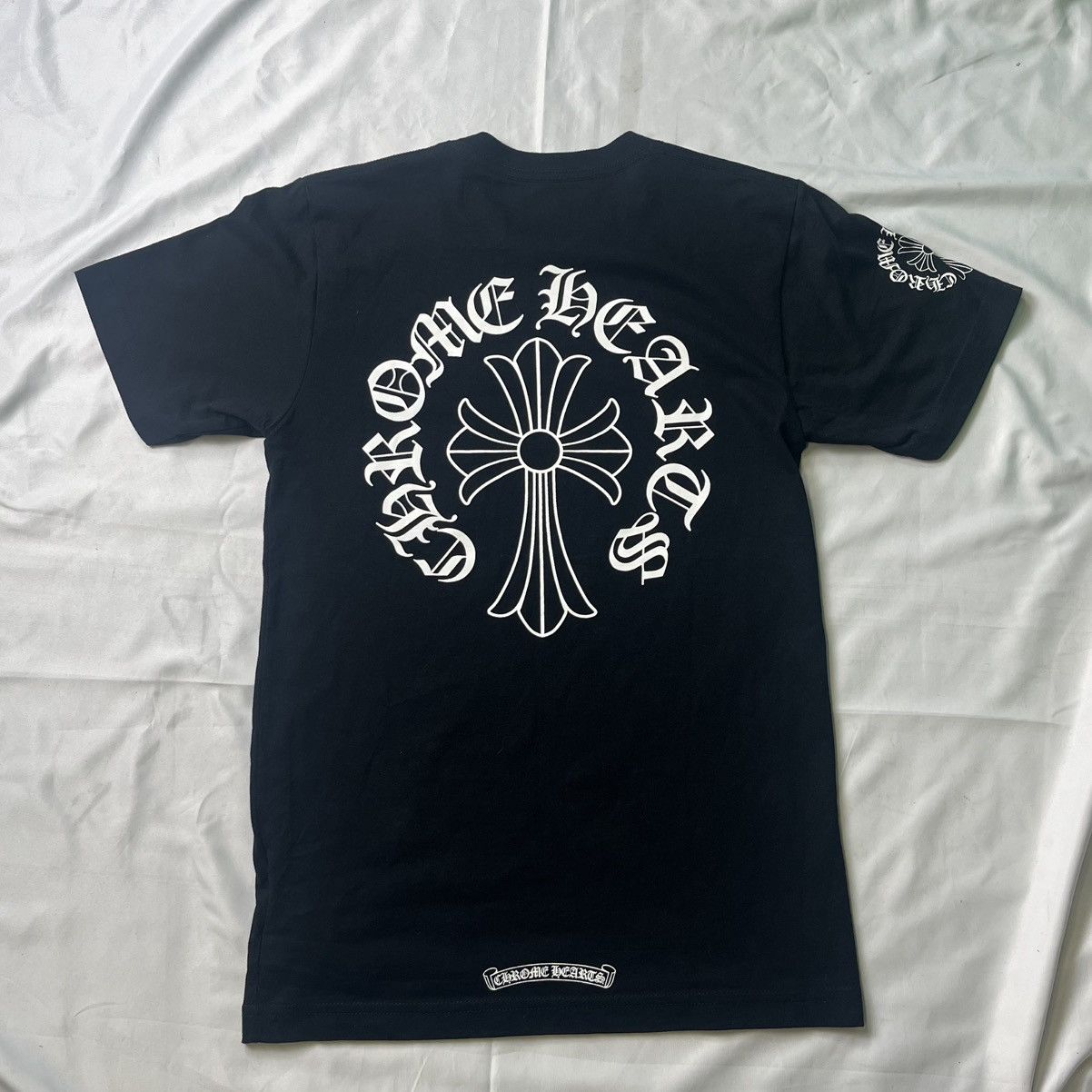 Tシャツ・カットソー Chrome Hearts Dover Street 20th Leather Cross T-Shirt Chrome Hearts × Dover Street Market Chrome Hearts DSM 20th