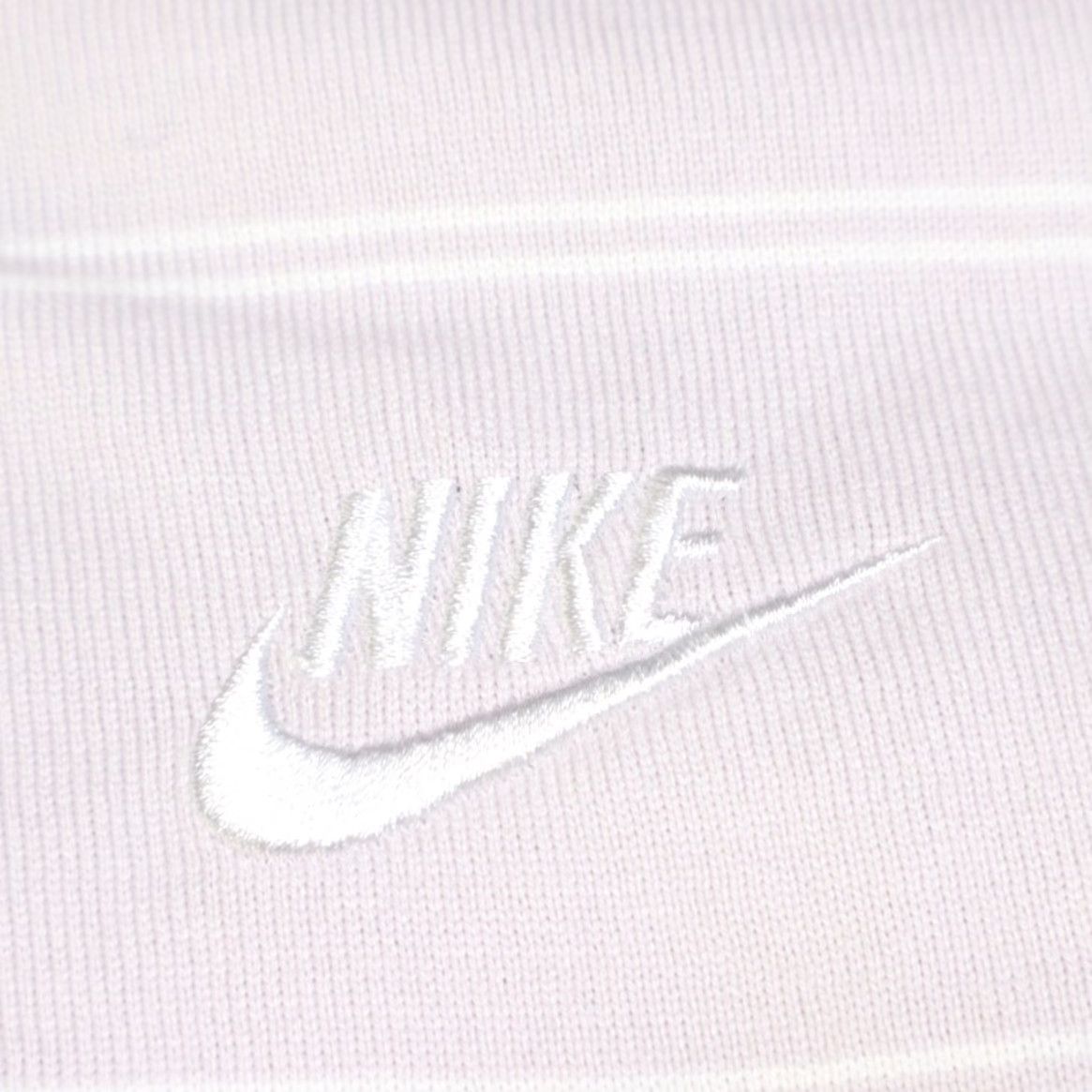 Nike **Nike Lavender Women's Fall Striped Long Sleeve Top L** User: New title: **Nike Women's Lavender Fall Striped Long Sleeve Top L** Size L / US 10 / IT 46 - 7 Thumbnail