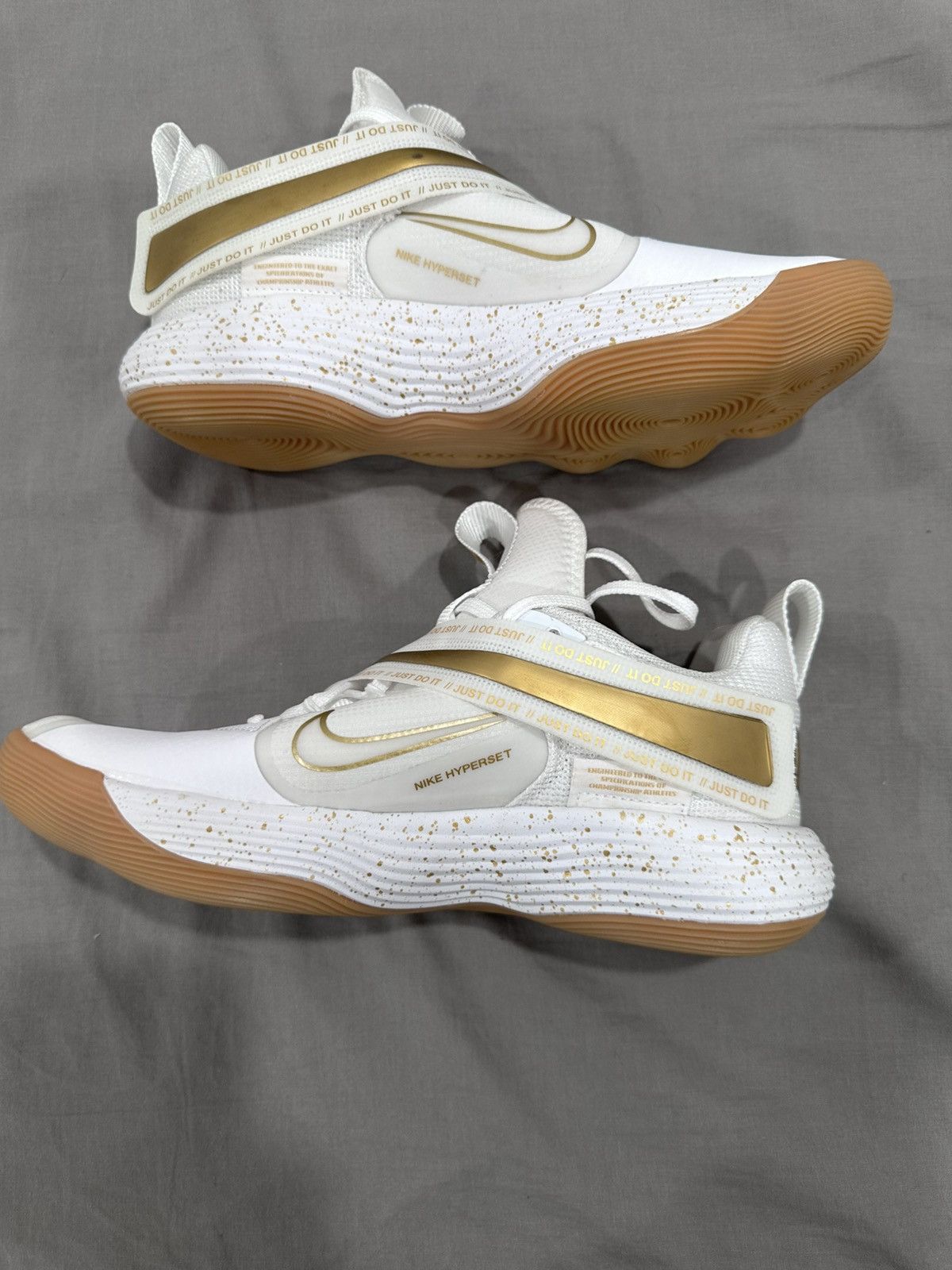 Nike NIKE REACT HYPERSET SE Sz 8.5 MEN Size US 8.5 / EU 41-42 - 2 Thumbnail