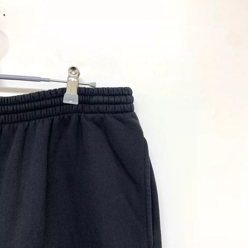 Balenciaga Balenciaga size XS Black embroidered logo shorts Size US 27 - 6 Thumbnail