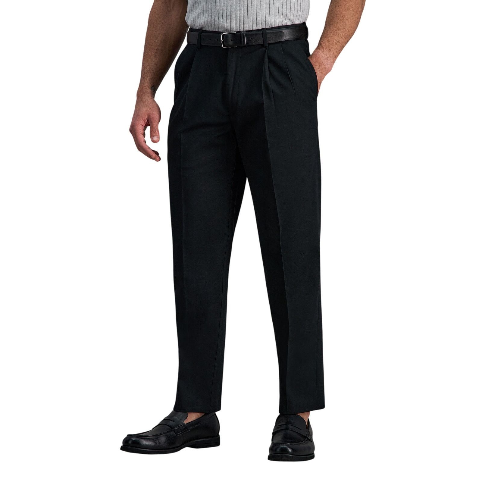 Haggar Haggar Men's Black No Iron Classic Pleat Pants Size 36W 32L Size US 36 / EU 52 - 1 Thumbnail