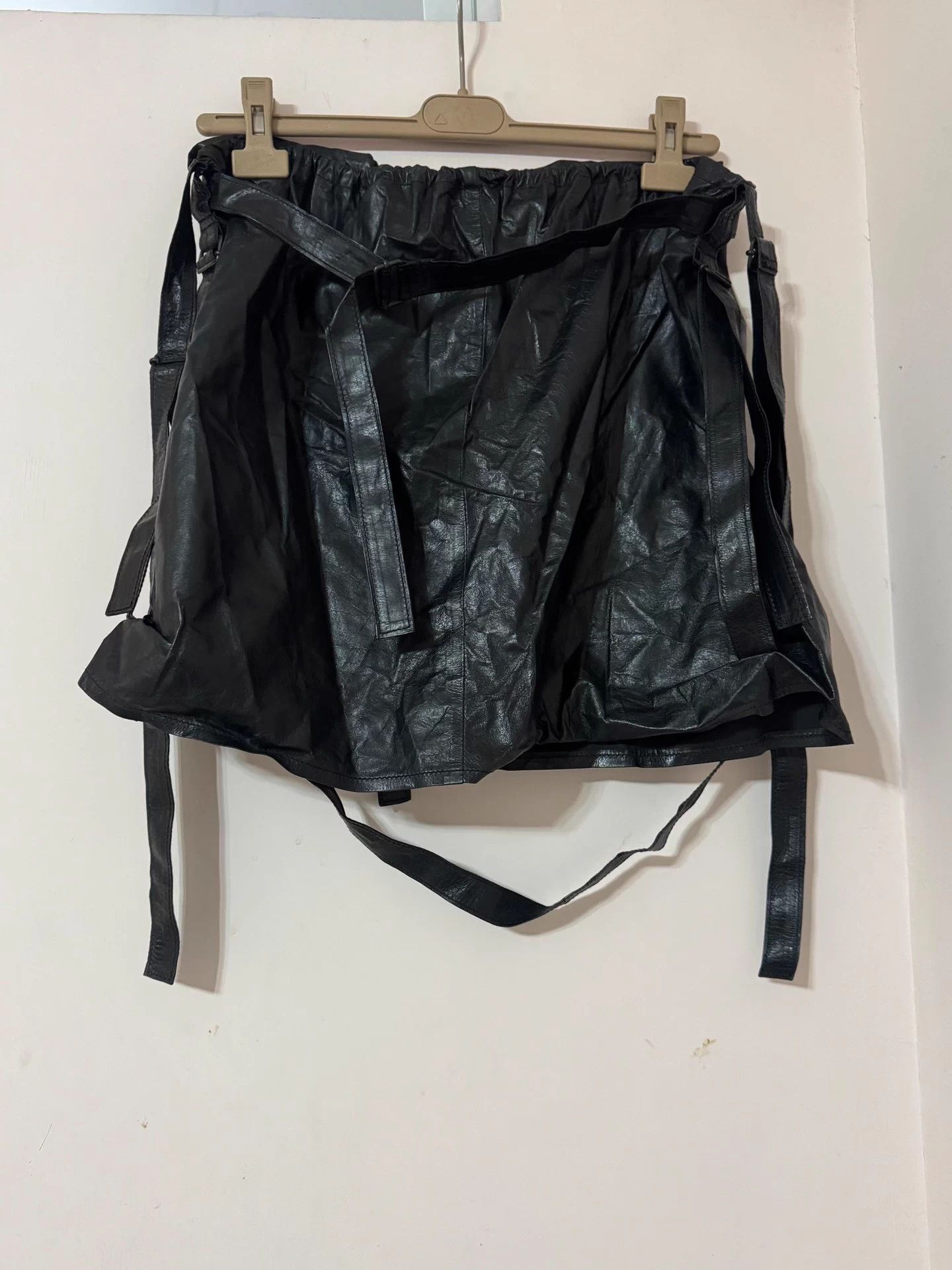 Ann Demeulemeester Ann Demeulemeester 2004AW Leather Slip Skirt 36 waist adjust Size 25" / US 0 / IT 36 - 3 Thumbnail
