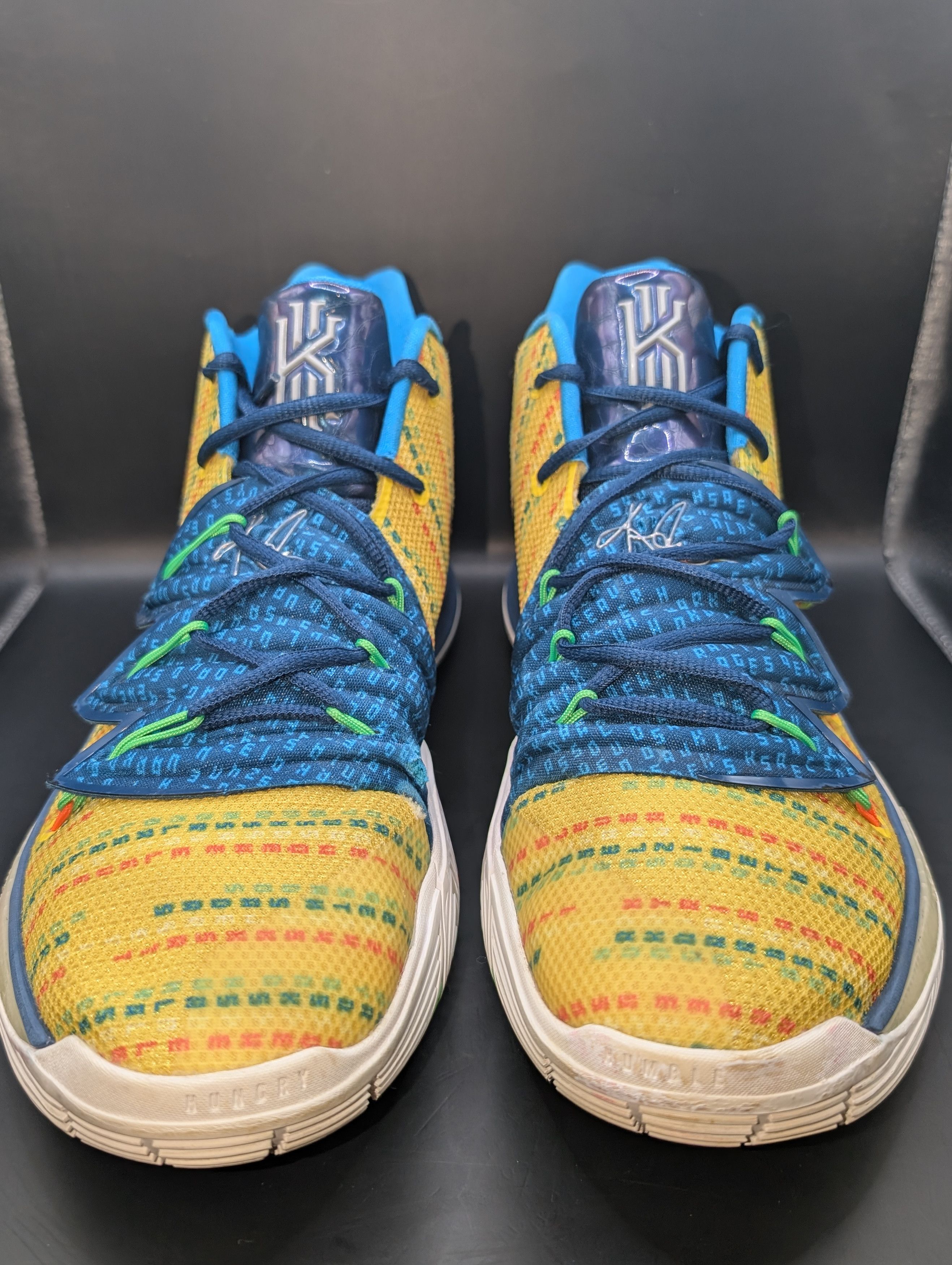 Nike Nike Kyrie 5 Skills Academy Promo PE Size US 13 / EU 46 - 4 Thumbnail