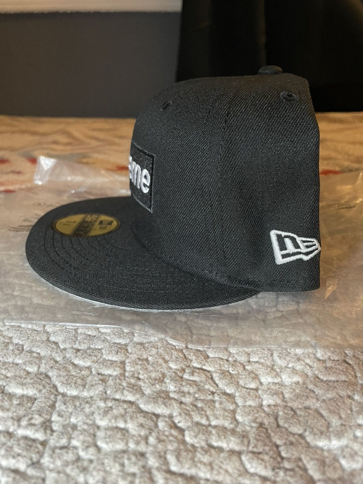 Supreme Supreme Box Logo Breast Cancer Fitted Hat 7 3/8 Size ONE SIZE - 2 Thumbnail
