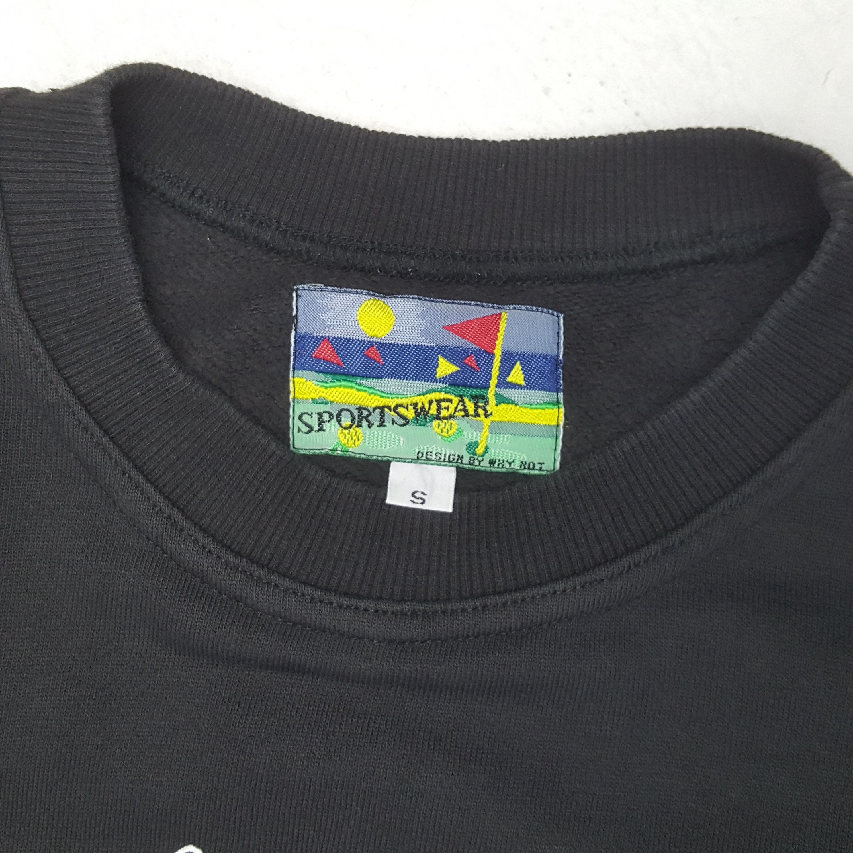 Vintage GRINDELWALD IN SWITZERLAND Vintage Sweatshirt C295N23 Size US M / EU 48-50 / 2 - 4 Thumbnail