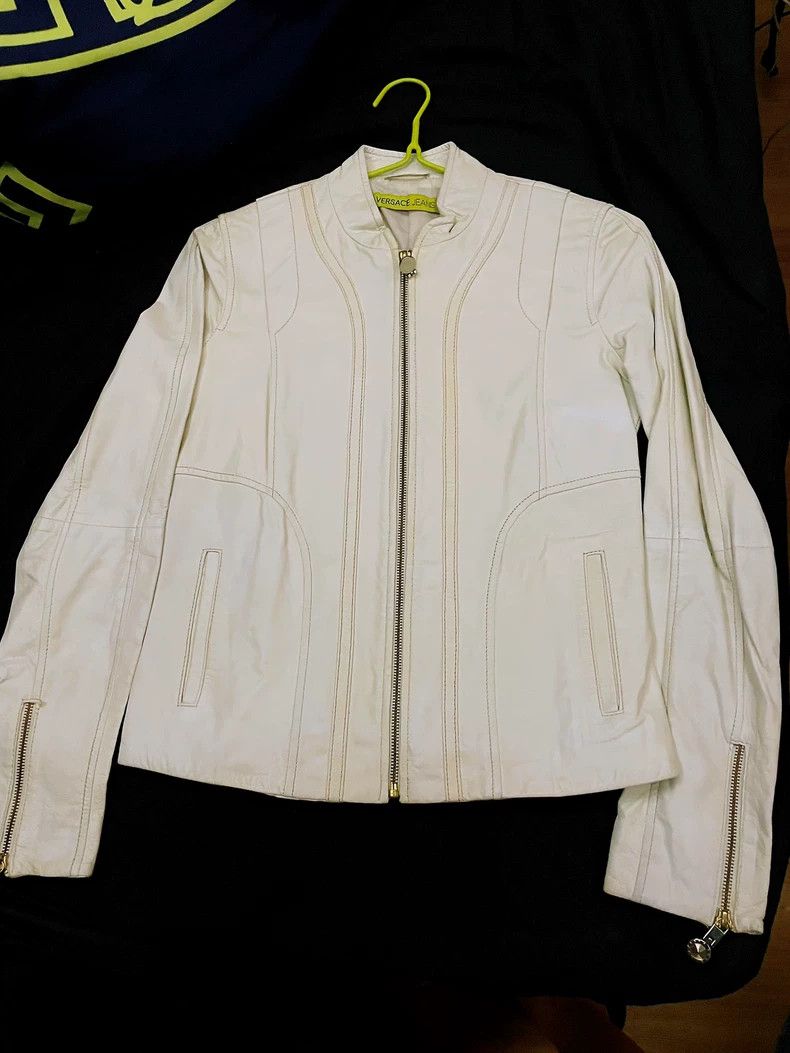 Versace Versace White women's leather jacket Size M / US 6-8 / IT 42-44 - 1 Thumbnail