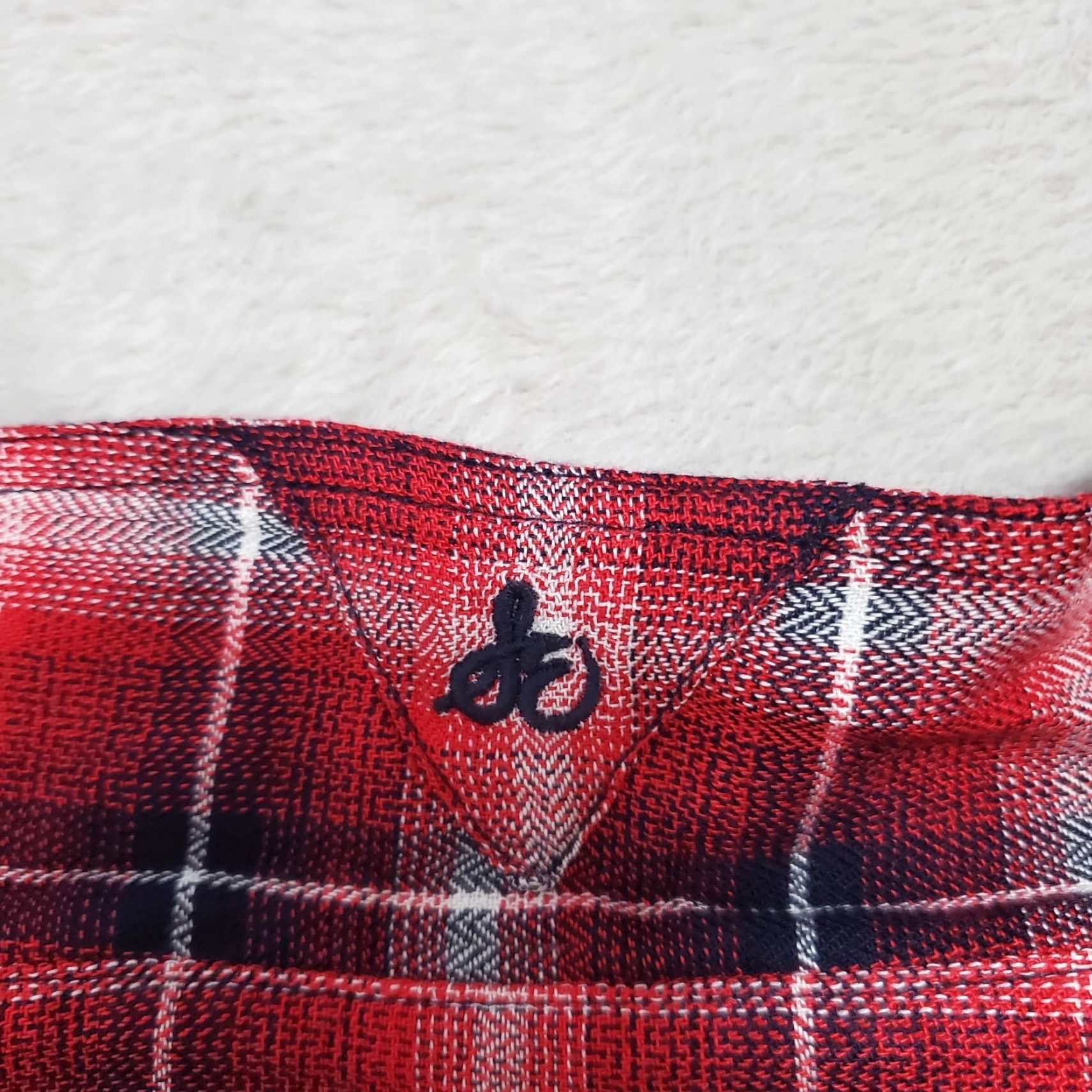 Sam Edelman VINTAGE Sam Edelman Shirt Women S Red Plaid Roll Tab Sleeve Button Up Fishtail Back Grunge Size S / US 4 / IT 40 - 4 Thumbnail