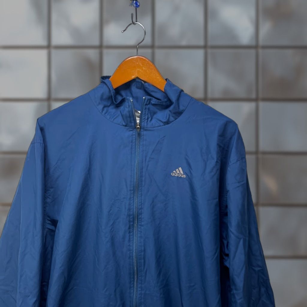 Adidas VINTAGE adidas Full Zip Windbreaker Jacket L Adult Blue 90s Logo Regular Mens Size US L / EU 52-54 / 3 - 1 Thumbnail