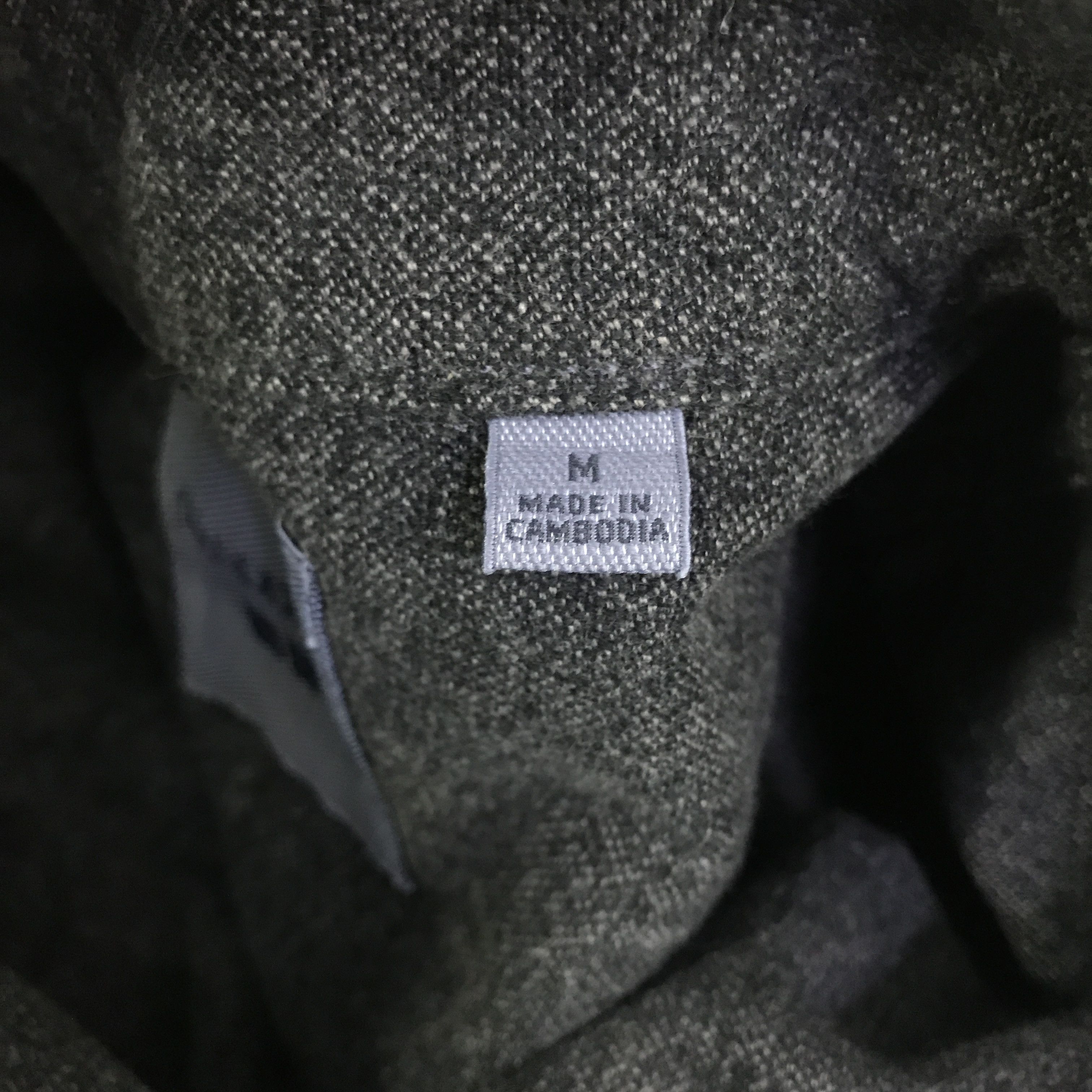 JW Anderson JW.Andersen Button up Shirt K120B17 Size US M / EU 48-50 / 2 - 12 Thumbnail