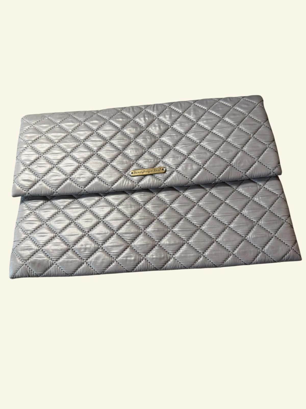 Other Do everything in Love Quilted Silver Clutch Purse Size ONE SIZE - 1 Thumbnail