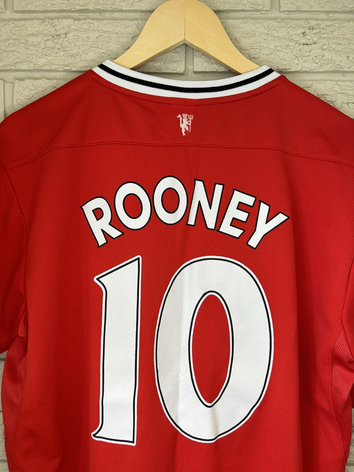 Vintage Vintage Manchester United Rooney Soccer Jersey Size US L / EU 52-54 / 3 - 5 Thumbnail