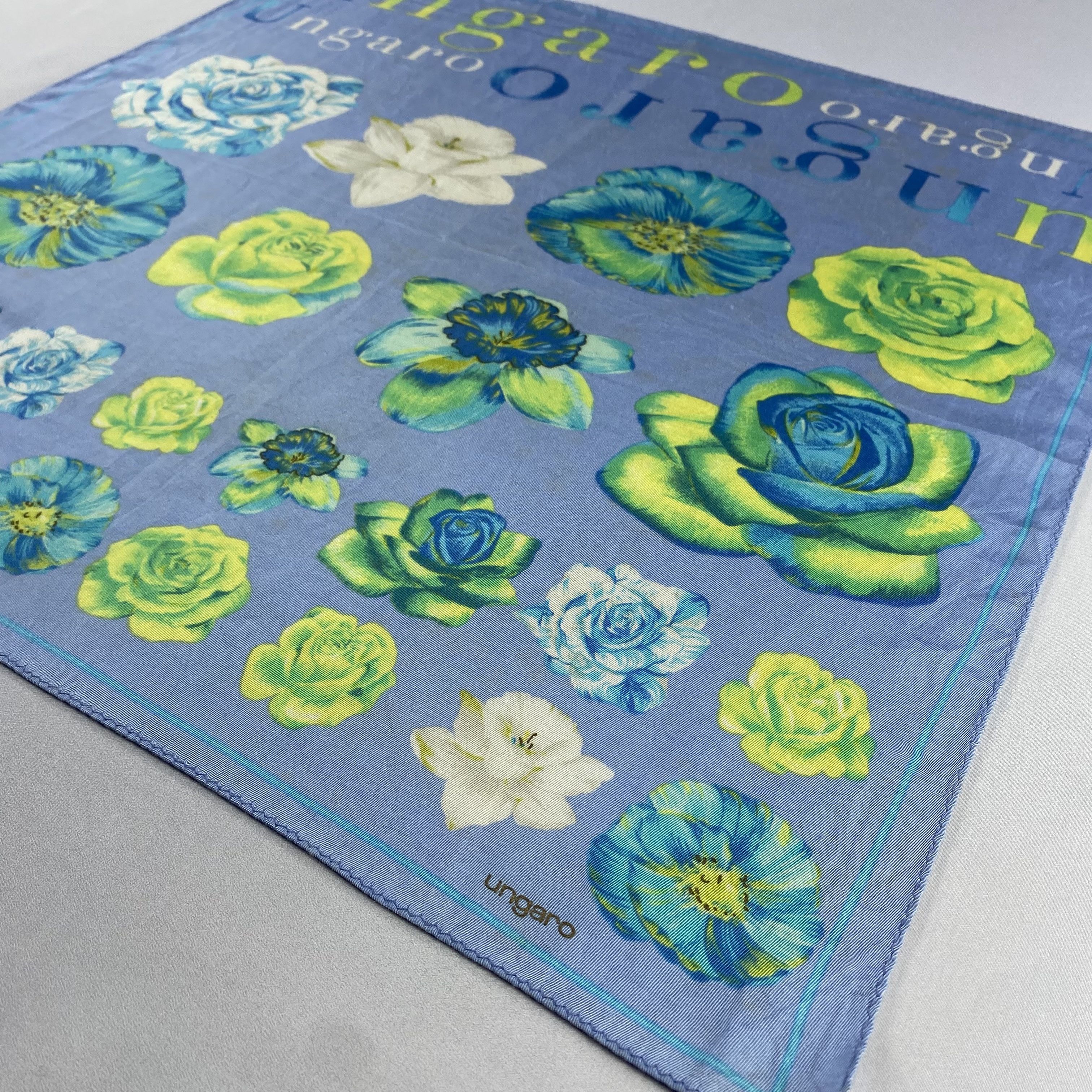 Emanuel Ungaro × Vintage Emanuel Ungaro Handkerchief / Neckerchief / Bandana-P528 Size ONE SIZE - 2 Thumbnail