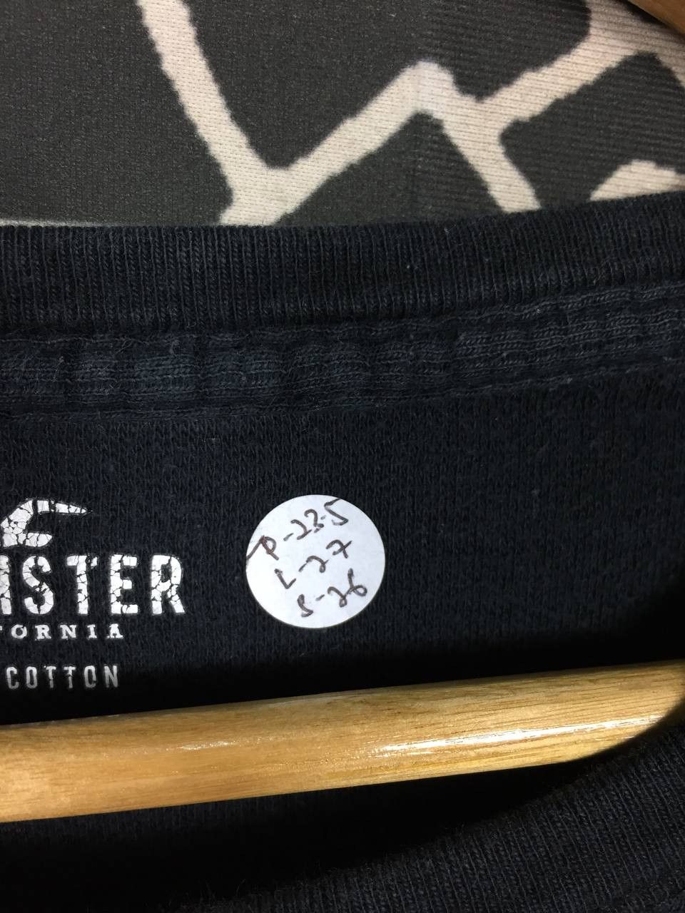 Hollister Hollister California Small Logo Waffle Knit Long Sleeve Tee Size US M / EU 48-50 / 2 - 9 Thumbnail