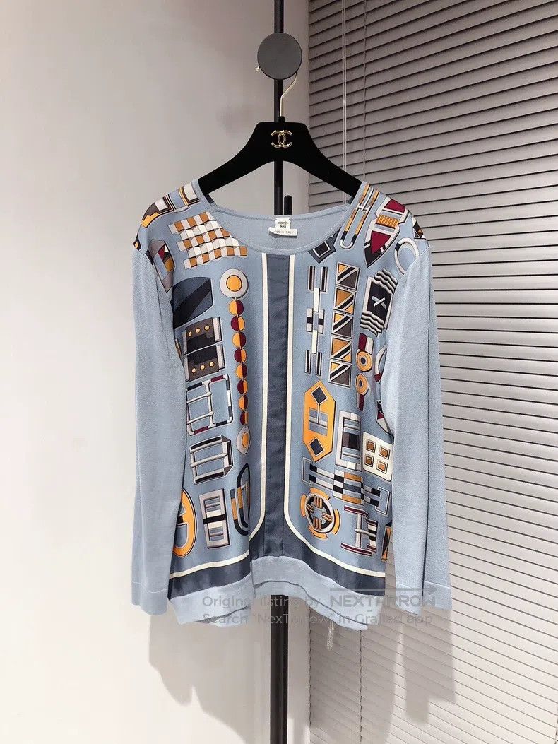Hermes Hermes Classic silk print and knit top Size XS / US 0-2 / IT 36-38 - 1 Thumbnail