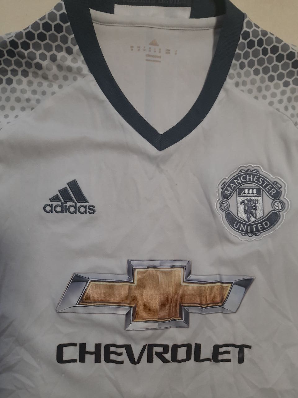 Adidas Adidas Manchester United Third Jersey 2016-2017 Size US M / EU 48-50 / 2 - 8 Thumbnail