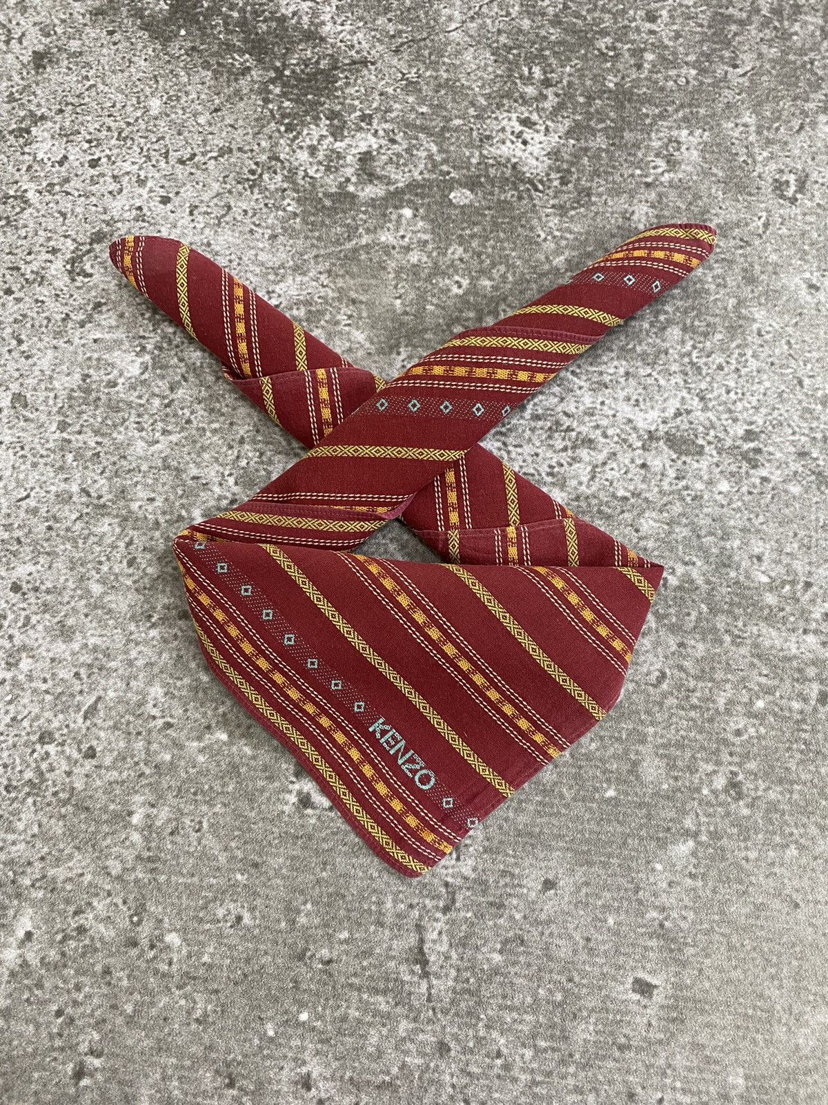 Kenzo Kenzo Handkerchief / Bandana / Neckerchief Size ONE SIZE - 1 Thumbnail