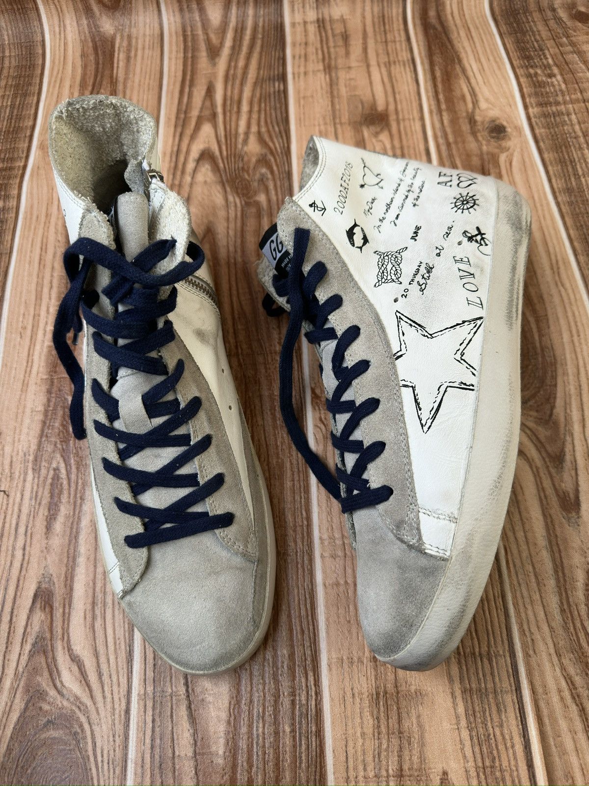 Golden Goose Golden Goose Francy Graffiti Print Leather Sneaks Size US 10 / EU 43 - 7 Thumbnail