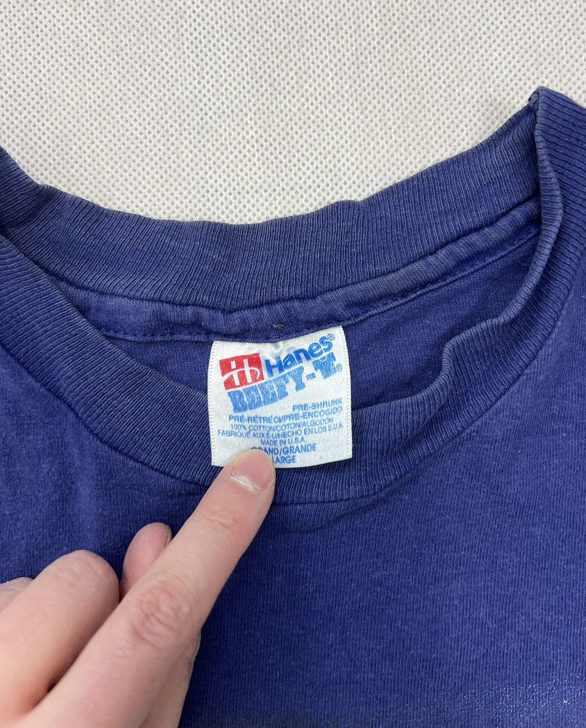 Hanes × Vintage Tshirt Harlequin 1999 Dolphins Vintage 90’s Size US L / EU 52-54 / 3 - 4 Thumbnail