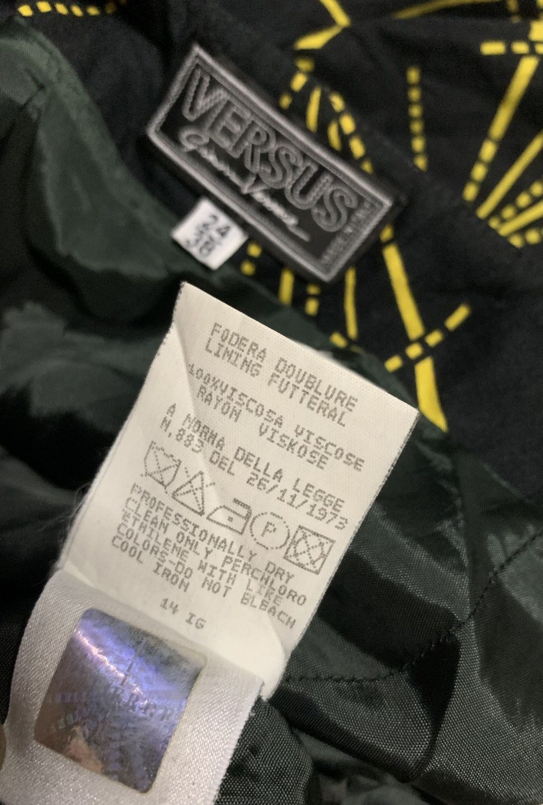 Versus Versace Vintage 1973 Versus Gianni Versace mini skirt Size 24" / US 00 / IT 34 - 9 Thumbnail