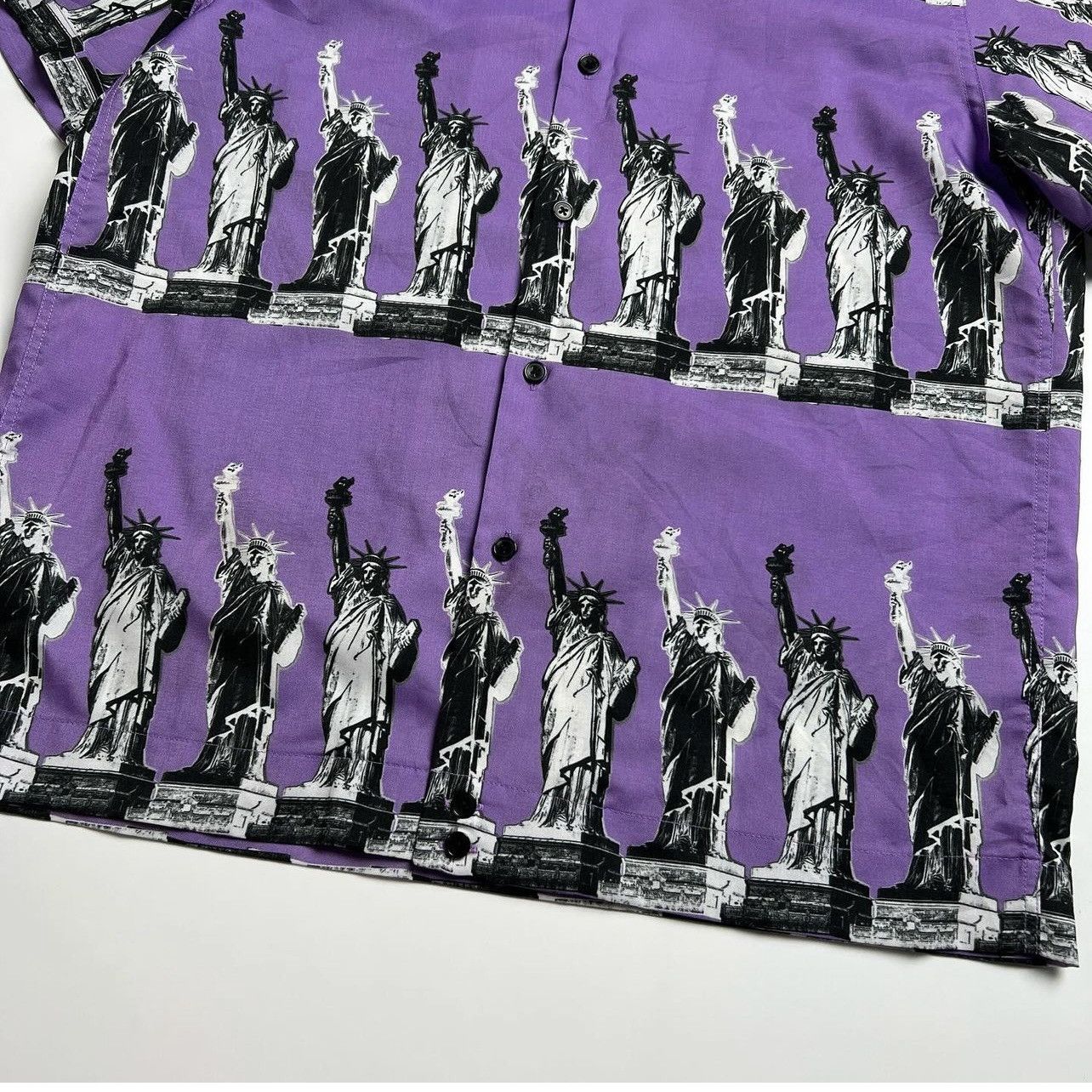 Andersson Bell × Designer × Japanese Brand Andersson Bell "Statue of Liberty" Cuban Shirt Size US L / EU 52-54 / 3 - 5 Thumbnail