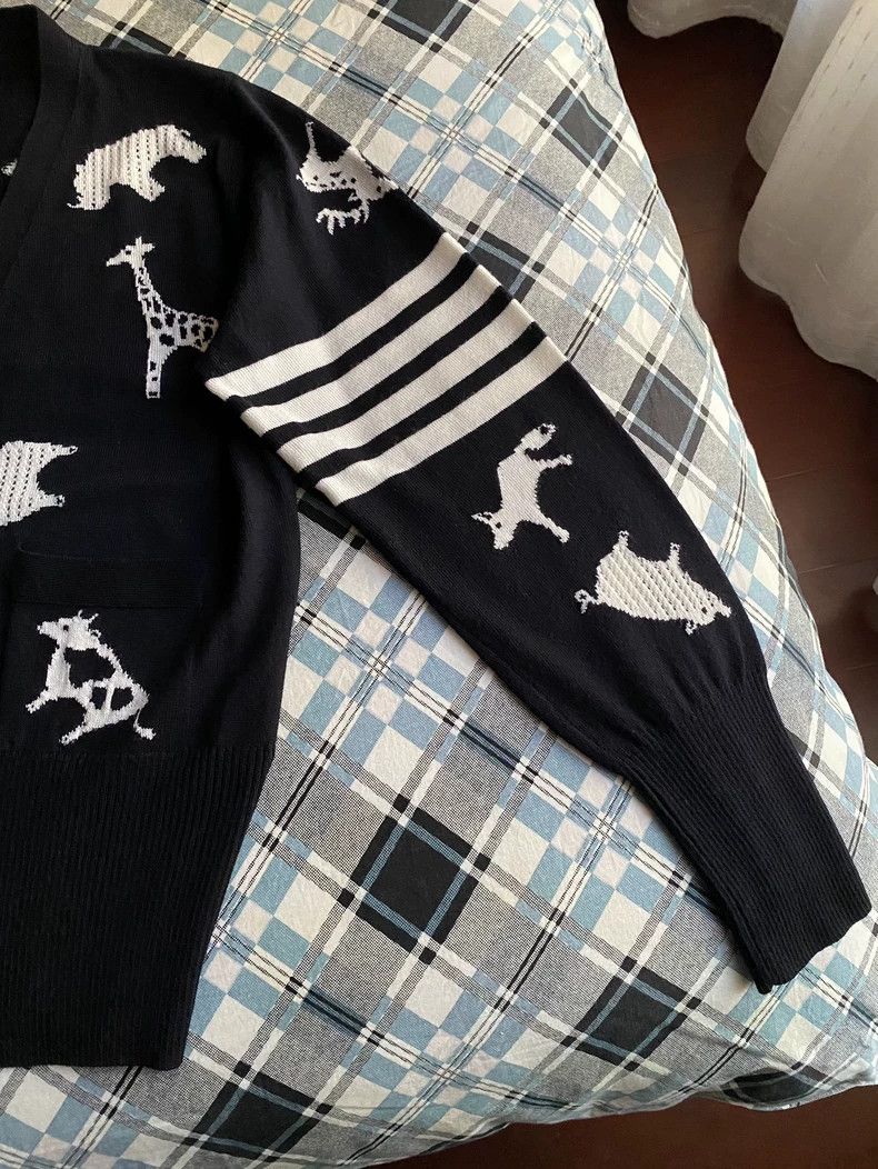 Thom Browne Thom browne Zoo series knitwear 2503-Nextarrow Size US M / EU 48-50 / 2 - 4 Thumbnail