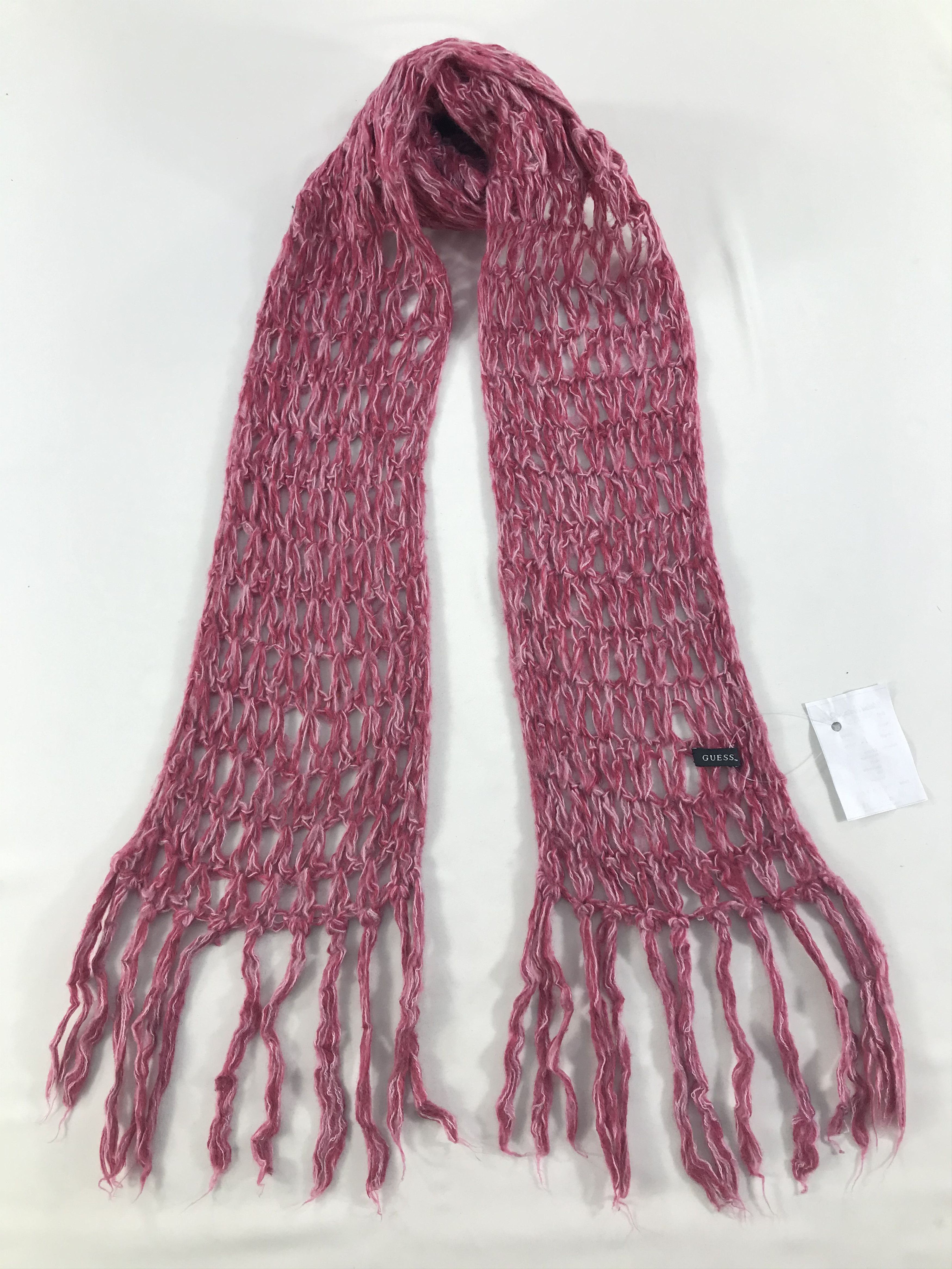 Guess Scarf / Muffler / Neckwear - WW2788