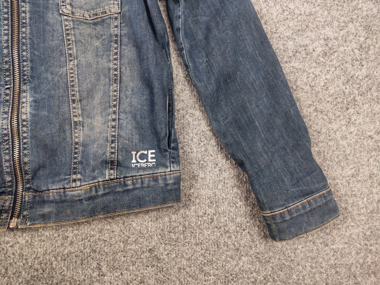 Iceberg Vintage Ice Iceberg Womens Junior Denim Pocket Zip up Jacket Size XS / US 0-2 / IT 36-38 - 4 Thumbnail