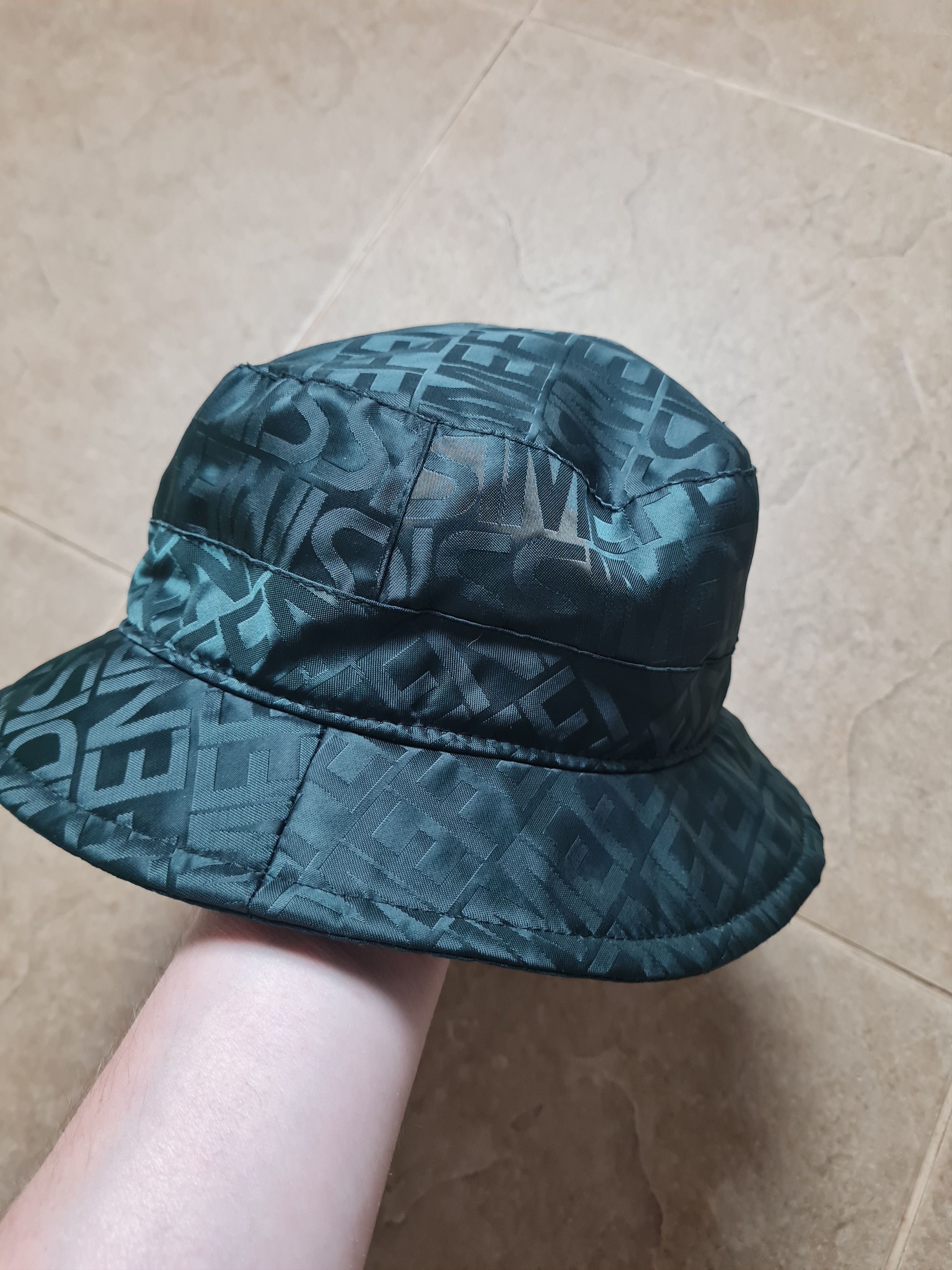 Fendi Fendissime bucket hat monogram by Fendi unisex Green Logo Size ONE SIZE - 12 Thumbnail