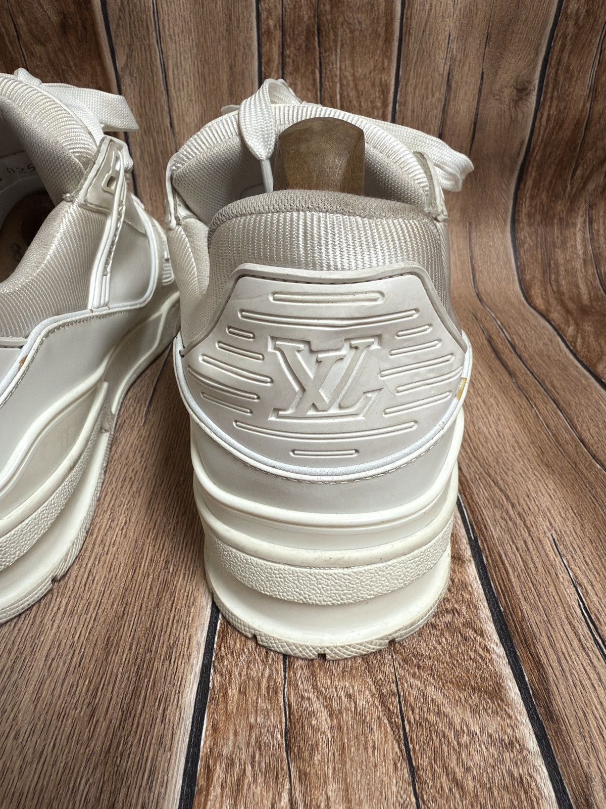 Louis Vuitton 🔥LV trainers Size US 7.5 / EU 40-41 - 17 Thumbnail