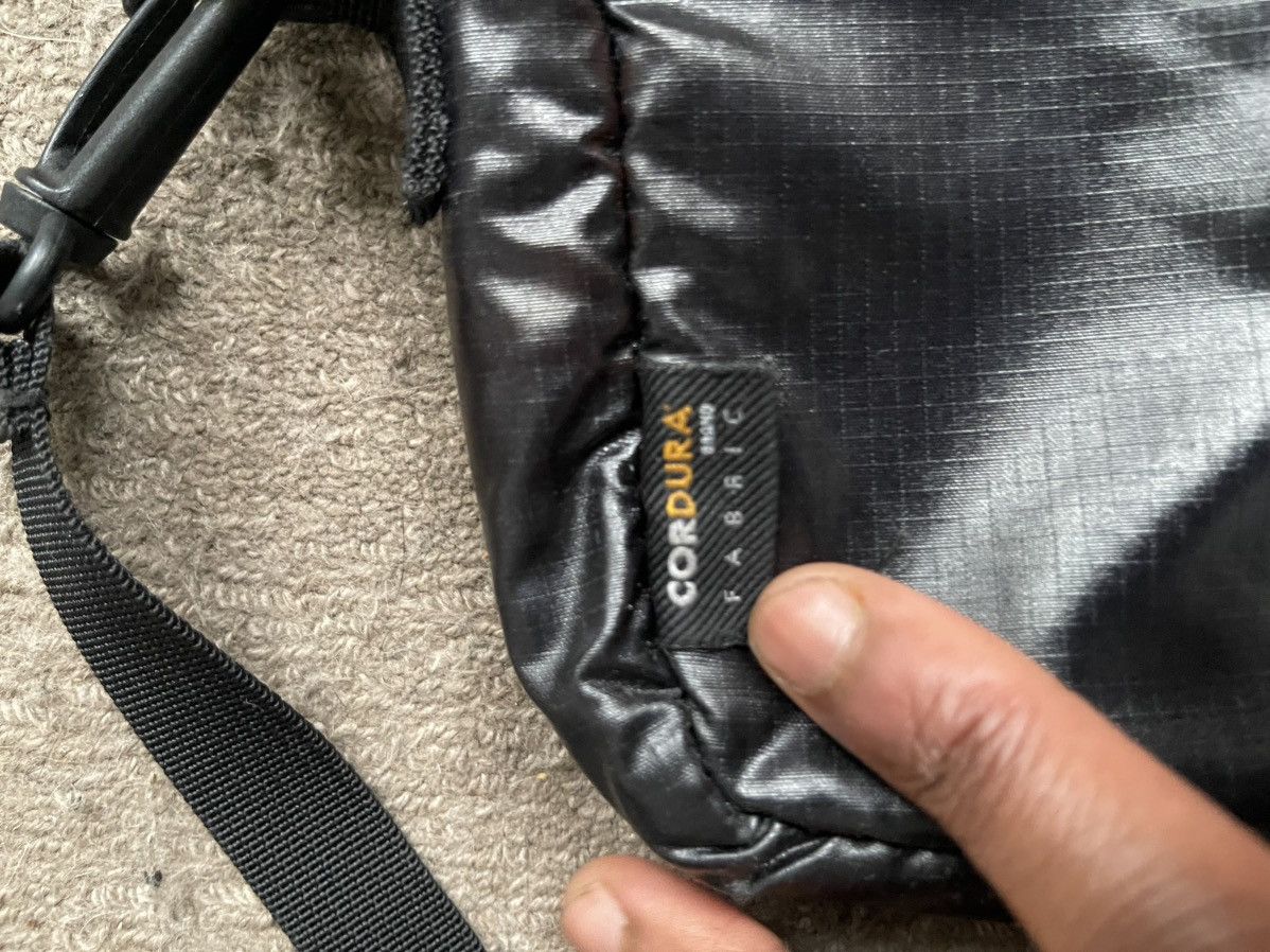 Supreme *Authentic* Supreme Crossbody Bag Size ONE SIZE - 5 Thumbnail