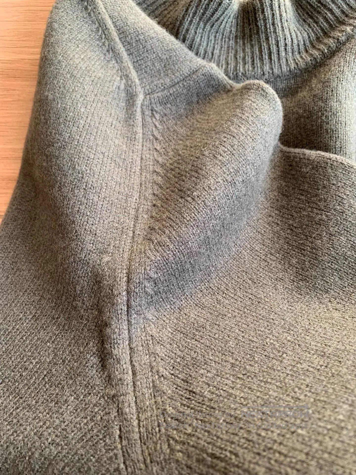 Japanese Brand stylish men's cashmere wool sweater in green. Size US XL / EU 56 / 4 - 7 Thumbnail