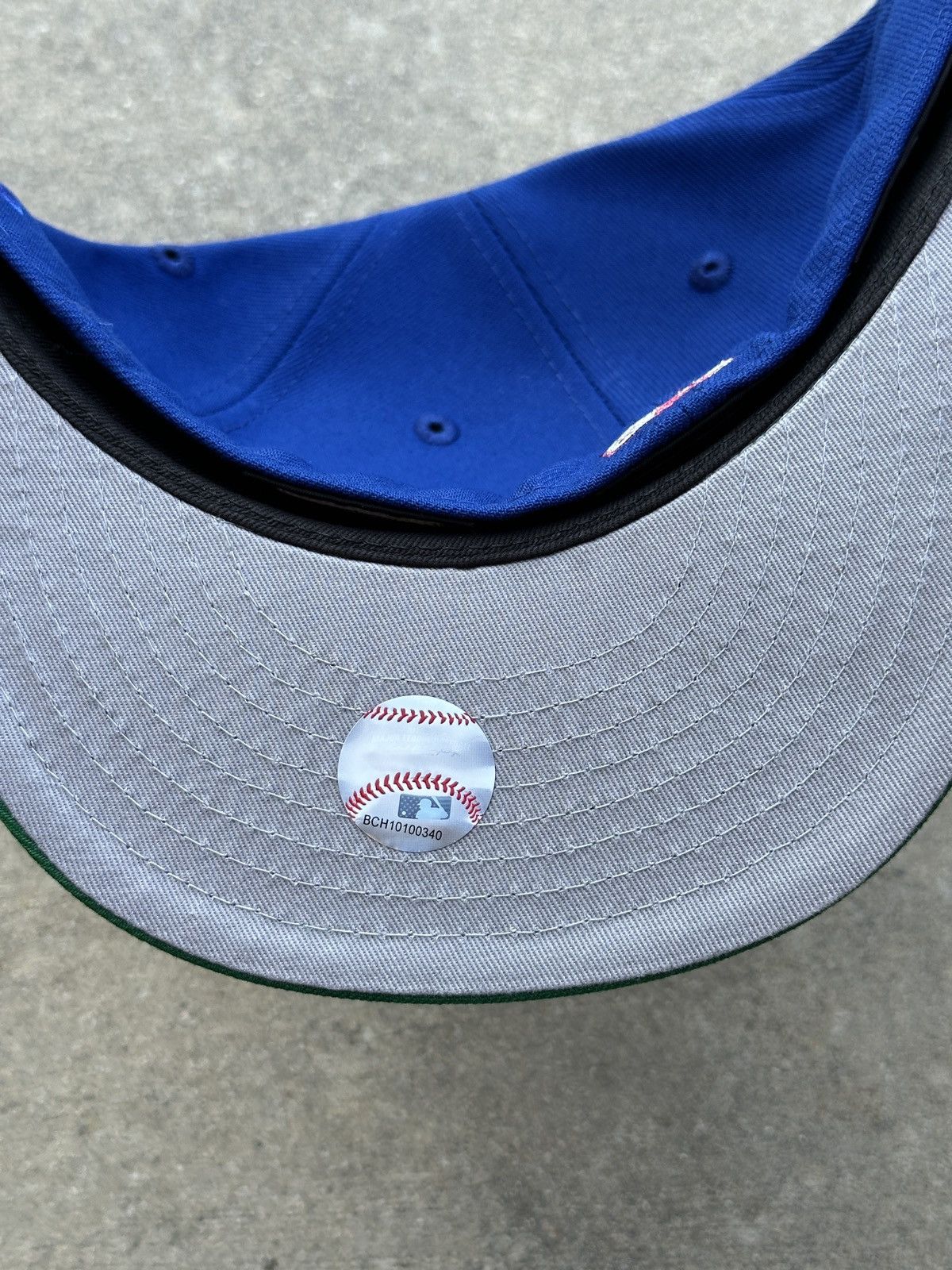 MLB × New Era Texas Rangers Two Tone Fitted Hat 7 3/8 95 North Size ONE SIZE - 3 Thumbnail
