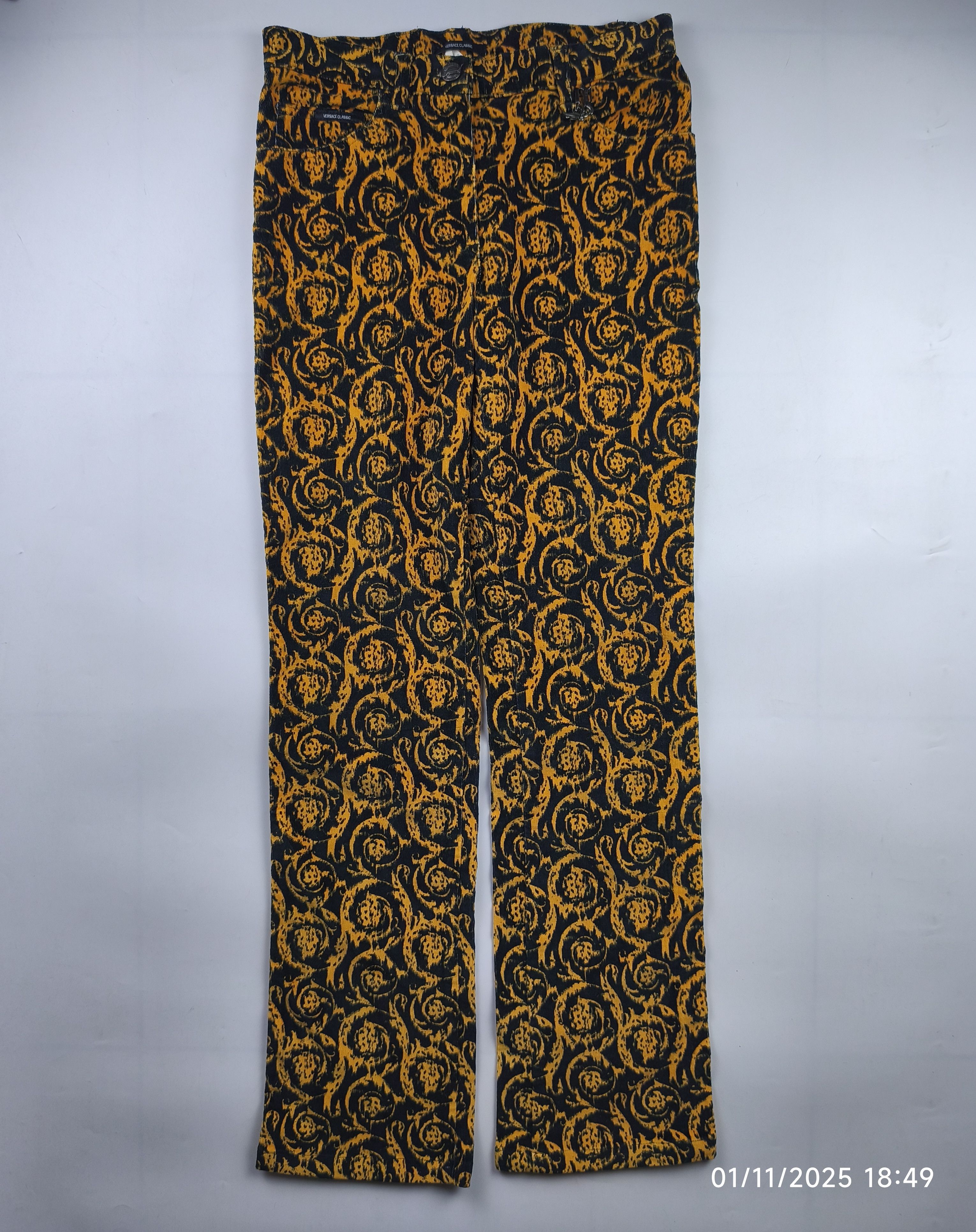 Versace Versace classic baroque pattern corduroy pants Size 28" / US 6 / IT 42 - 1 Thumbnail