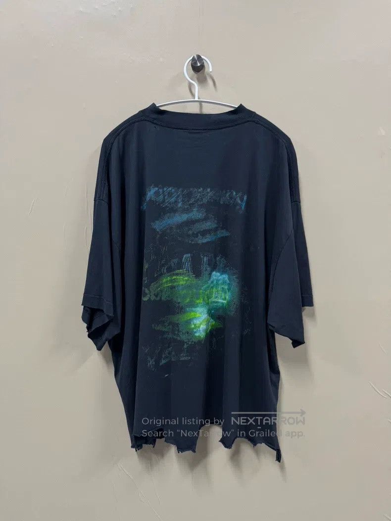 Balenciaga Balenciaga Graffiti Logo Destroyed Design Short-sleeve Size US L / EU 52-54 / 3 - 2 Thumbnail