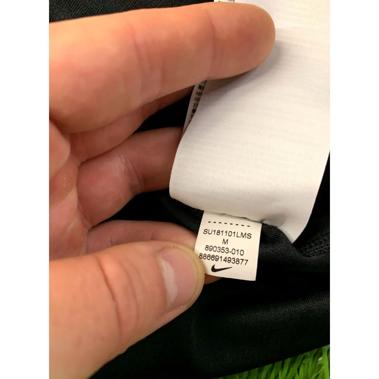 Nike Nike Dri-Fit Running Shirt Women M Jersey Black 2018 Training Nike Dri-FIT Jersey Running Women Shirt M Black 2018 Size M / US 6-8 / IT 42-44 - 7 Thumbnail