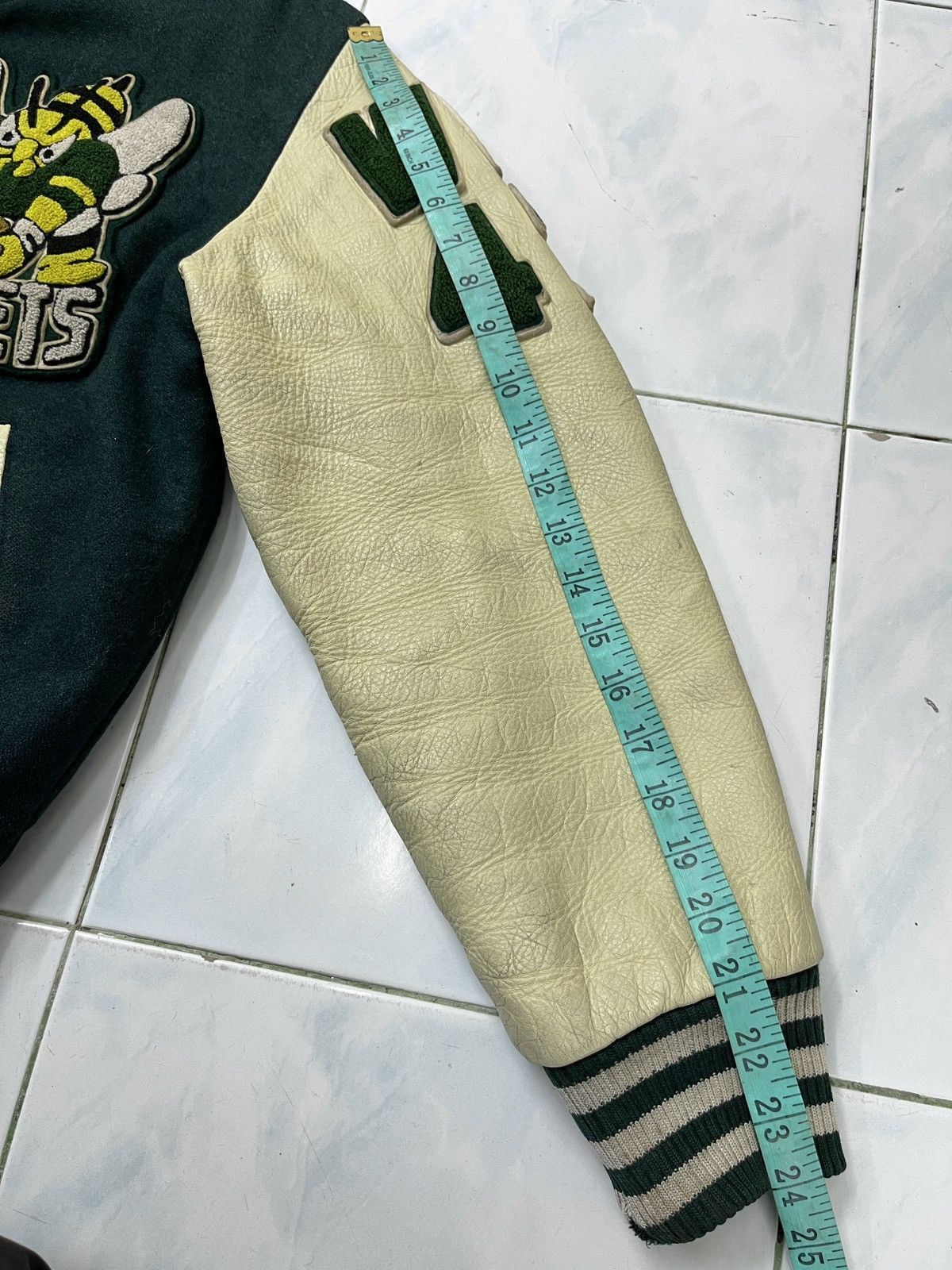 Vintage 🔥🔥🔥STEALS VTG HORNET AMERICAN FOOTBALL VARSITY JACKET Size US M / EU 48-50 / 2 - 20 Thumbnail