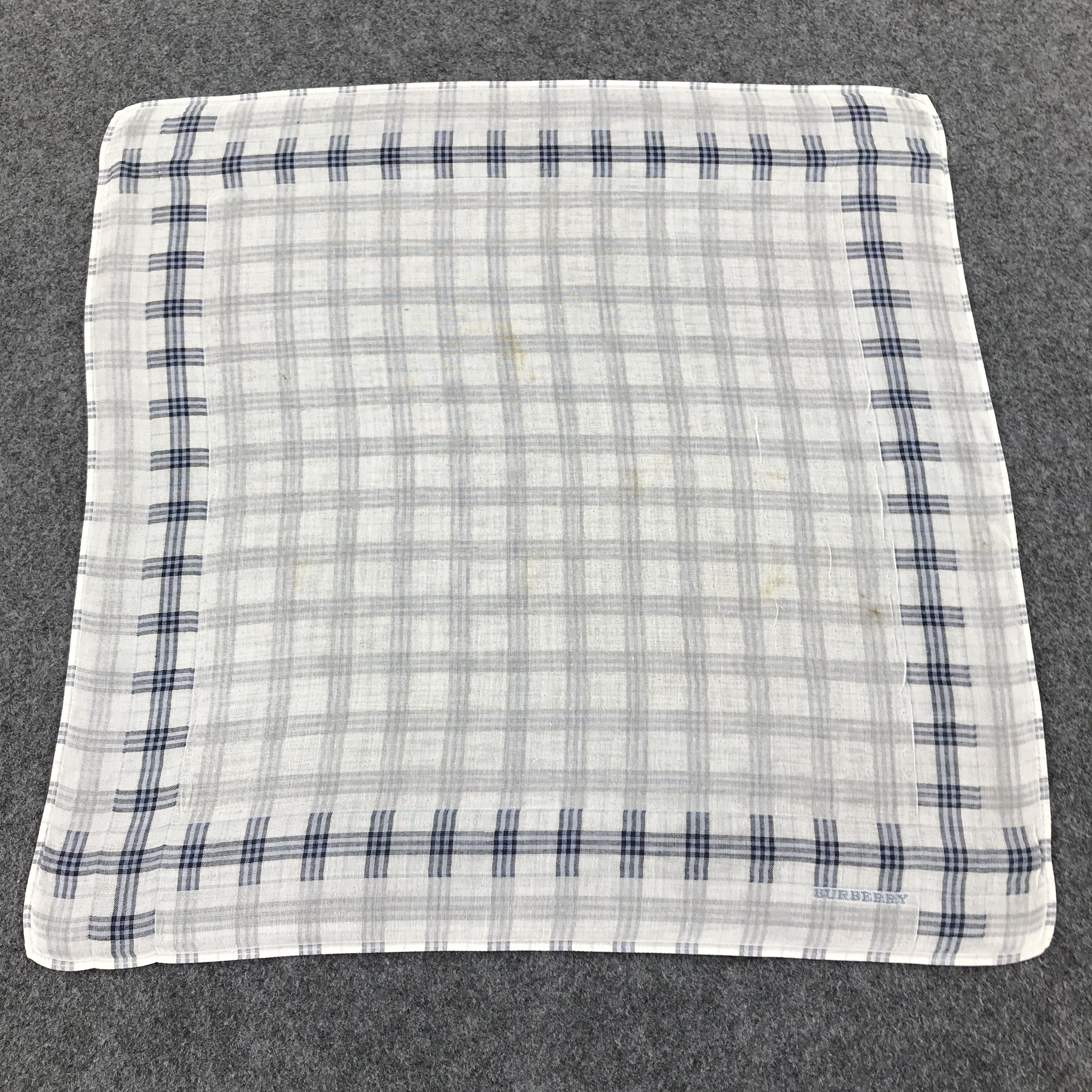 Burberry Burberry Handkerchief Neckerchief Bandana H235 Size ONE SIZE - 3 Thumbnail