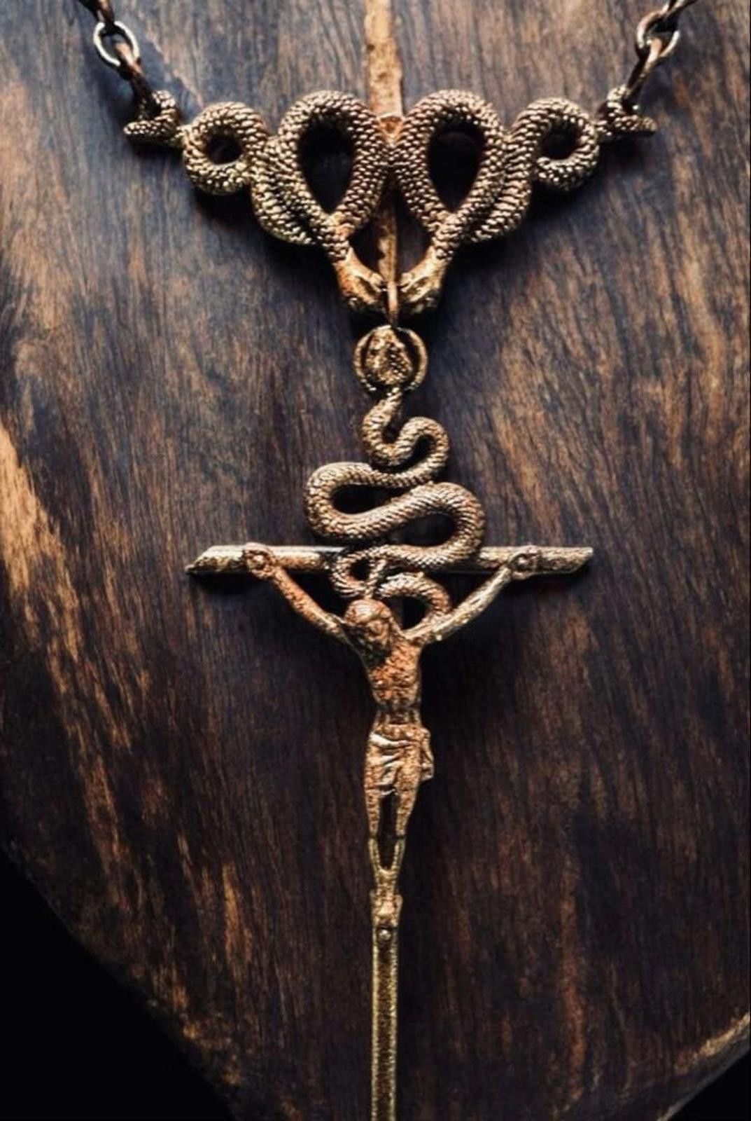 Unknown London Jean Paul Gaultier - Vintage Crucifix Necklace Size ONE SIZE - 4 Thumbnail