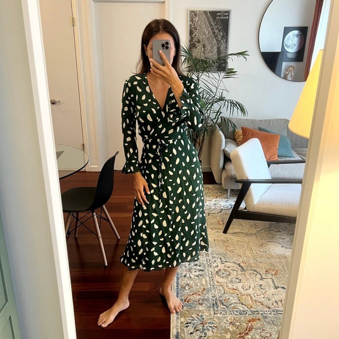 Reformation Reformation Mulberry wrap midi dress Fen green size 1X XL Size XL / US 12-14 / IT 48-50 - 2 Thumbnail